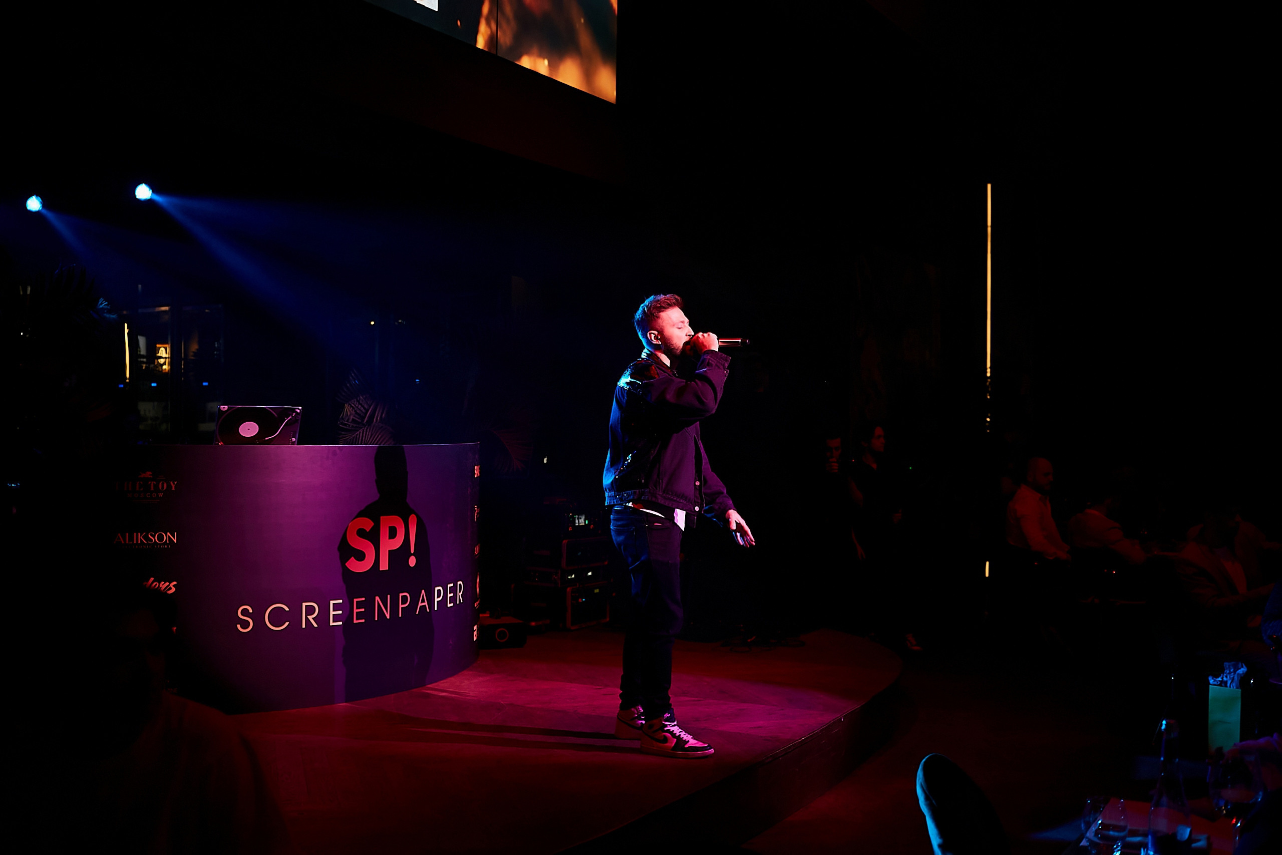 Fashion — презентация журнала Screenpaper. Фотограф и Видеограф в Москве. Олег Корушев