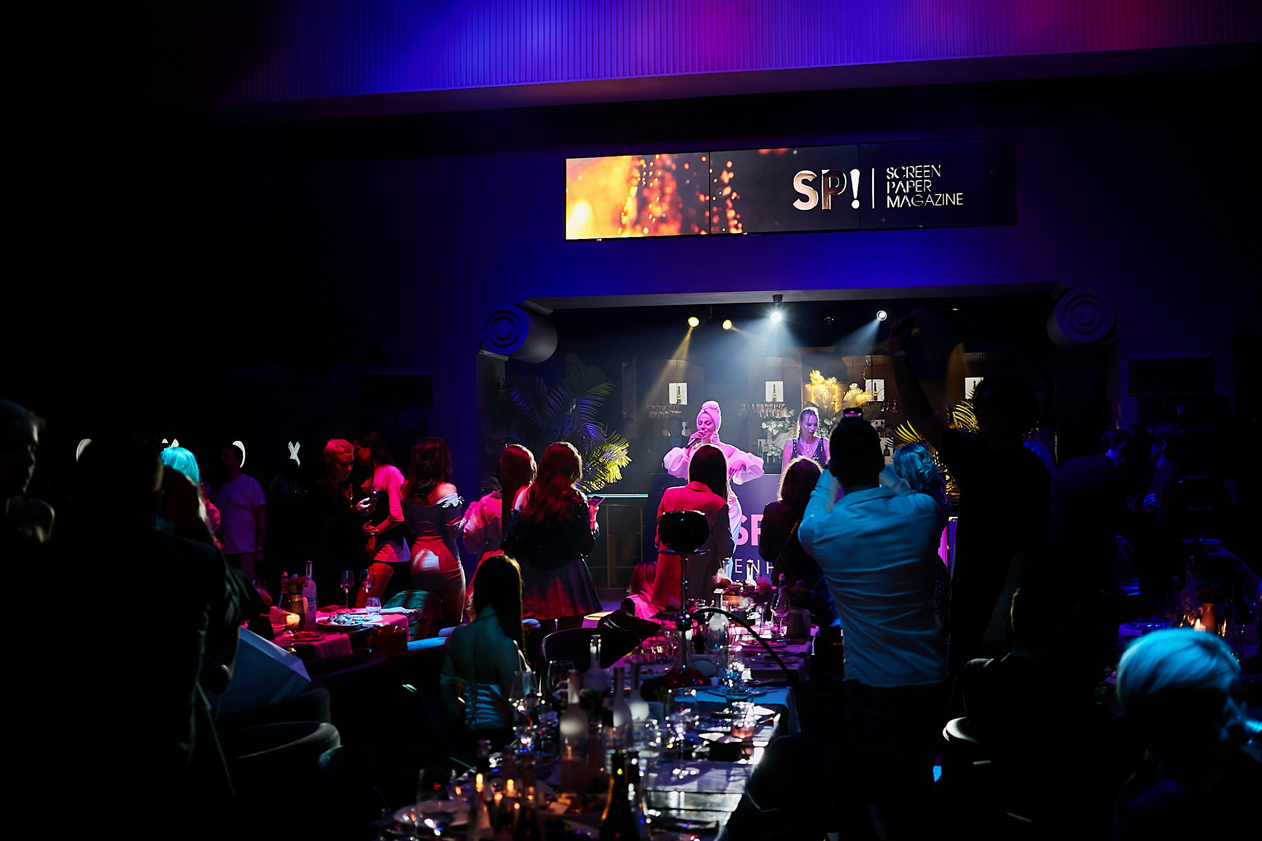 Fashion — презентация журнала Screenpaper. Фотограф и Видеограф в Москве. Олег Корушев