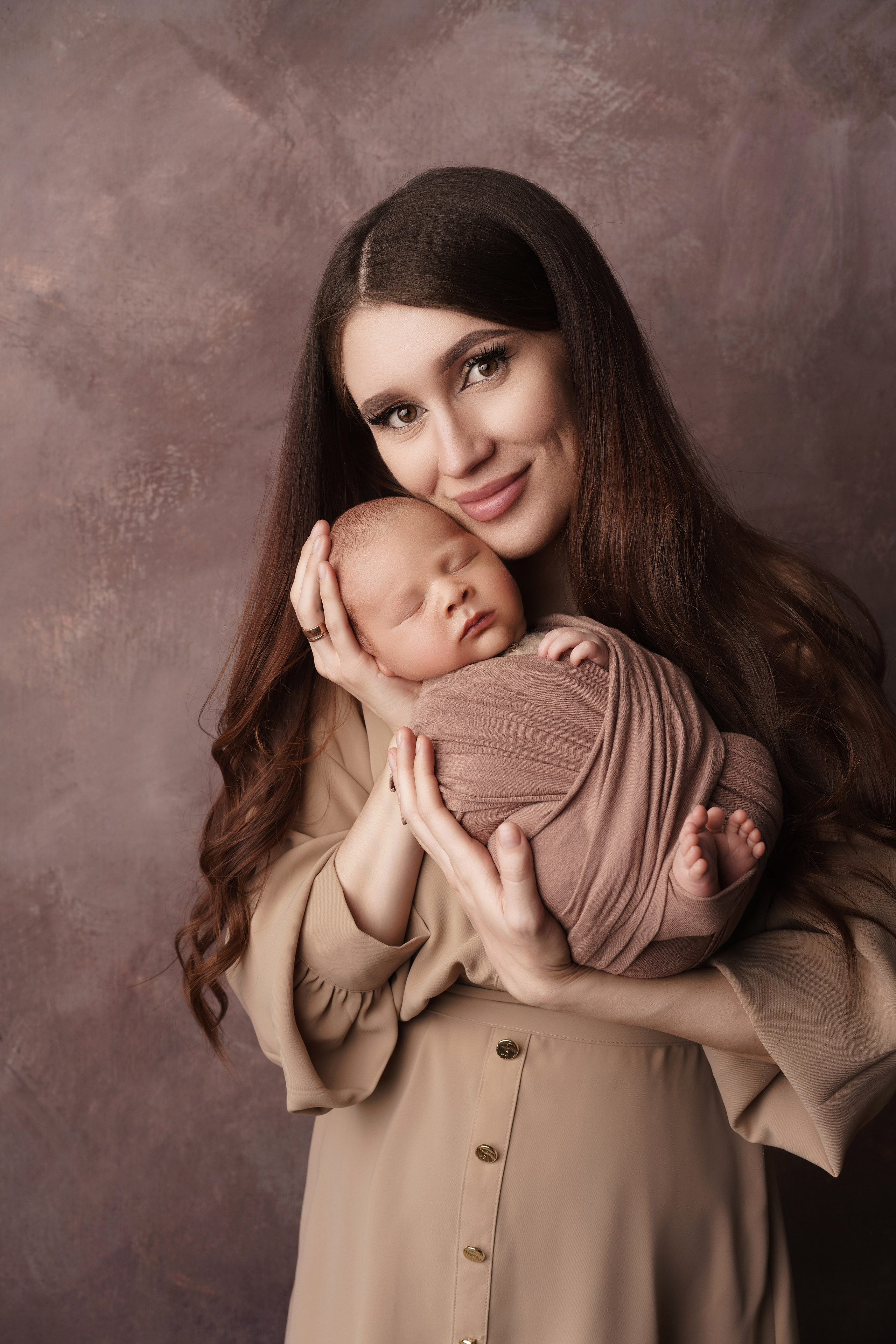 Семейные фотосессии с новорожденными | Трогательные кадры малышей и их близких в Москве и МО. Фотосессия новорожденных в Москве и Московской области | Профессиональный фотограф newborn — Татьяна Иванова