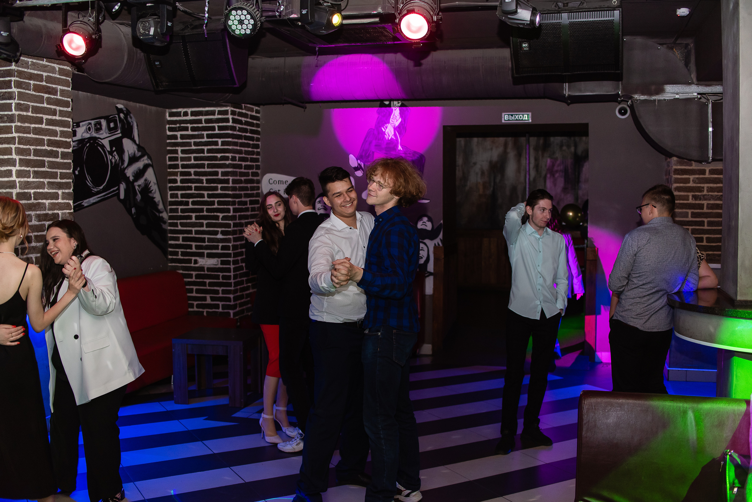 Выпускной 11 класс, РЦ «Ривьера». Фотограф Галина Рагозина