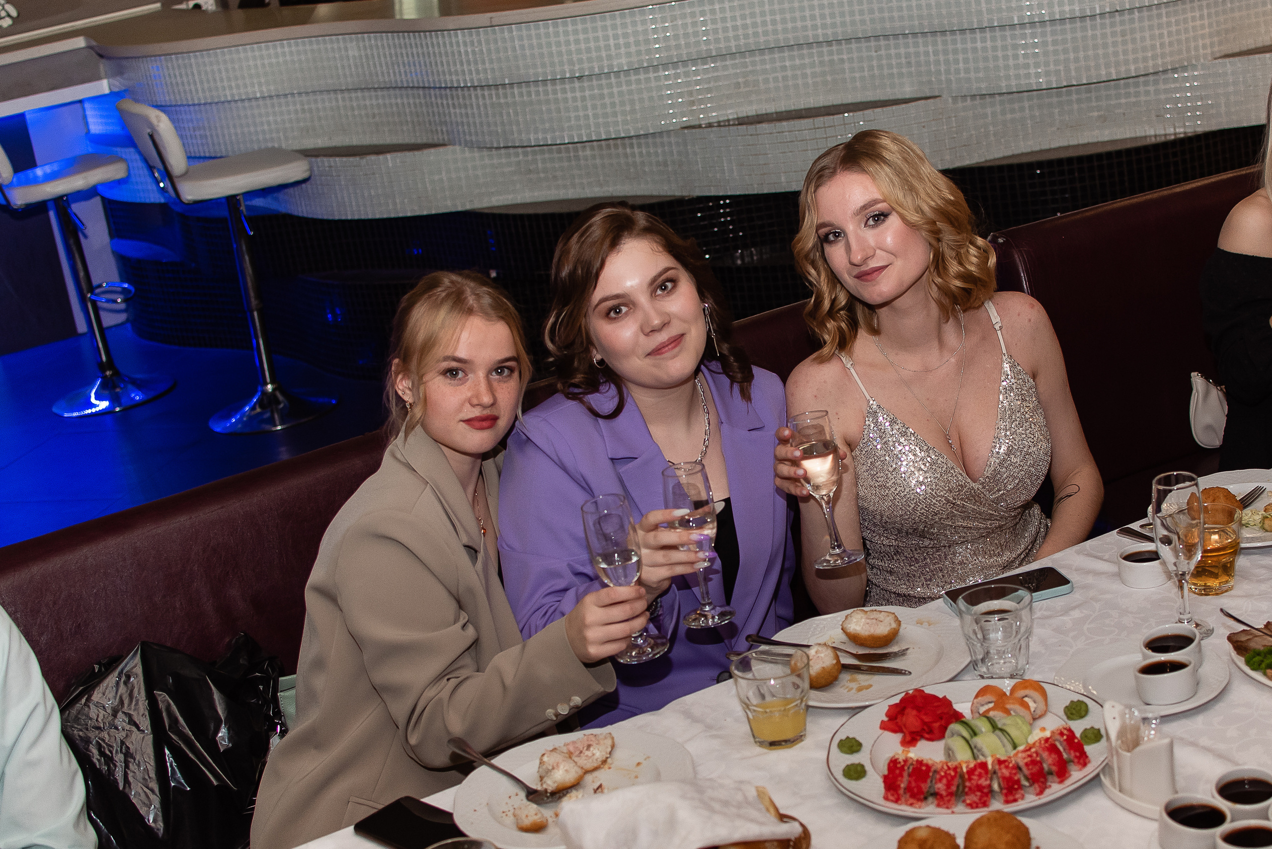 Выпускной 11 класс, РЦ «Ривьера». Фотограф Галина Рагозина