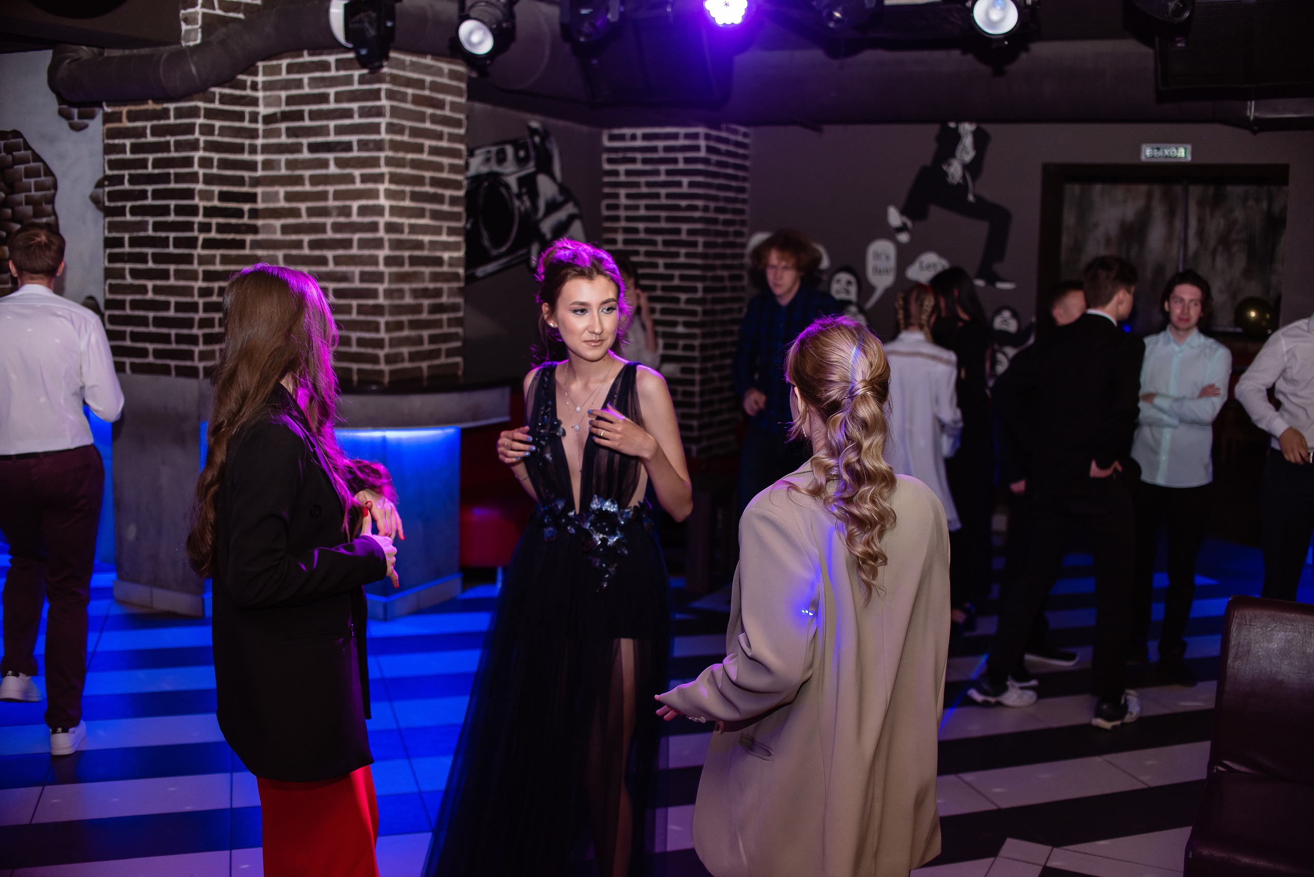 Выпускной 11 класс, РЦ «Ривьера». Фотограф Галина Рагозина