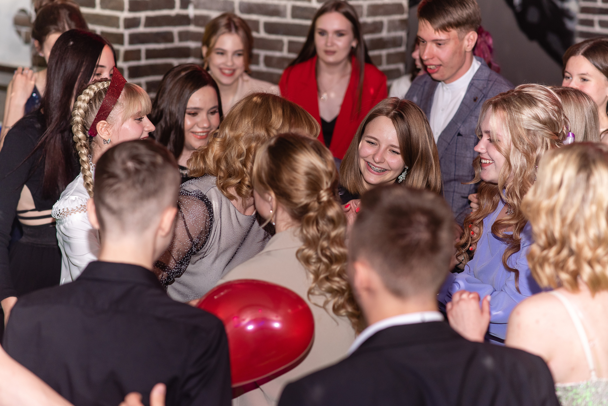 Выпускной 11 класс, РЦ «Ривьера». Фотограф Галина Рагозина