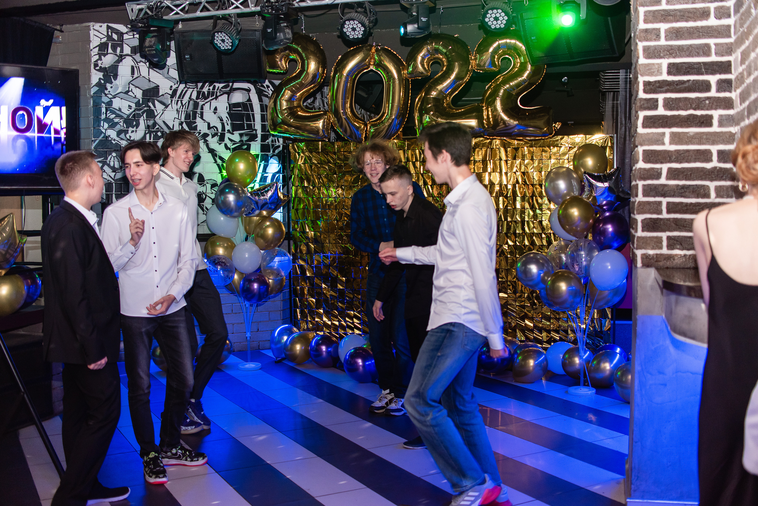 Выпускной 11 класс, РЦ «Ривьера». Фотограф Галина Рагозина