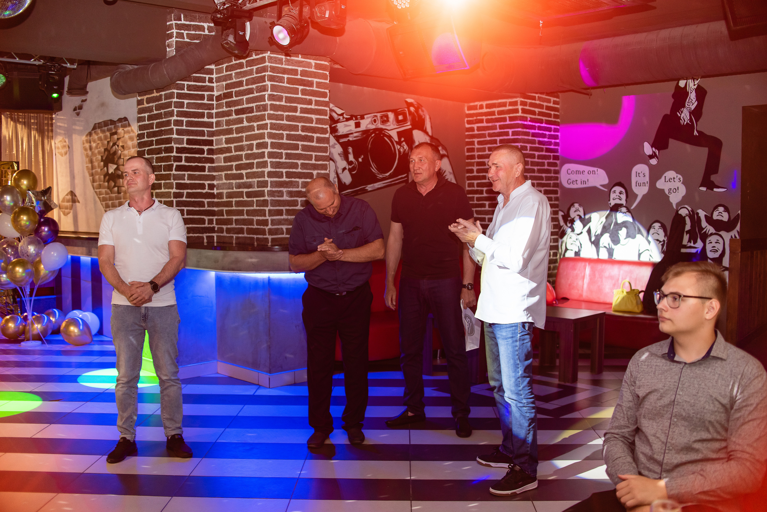 Выпускной 11 класс, РЦ «Ривьера». Фотограф Галина Рагозина