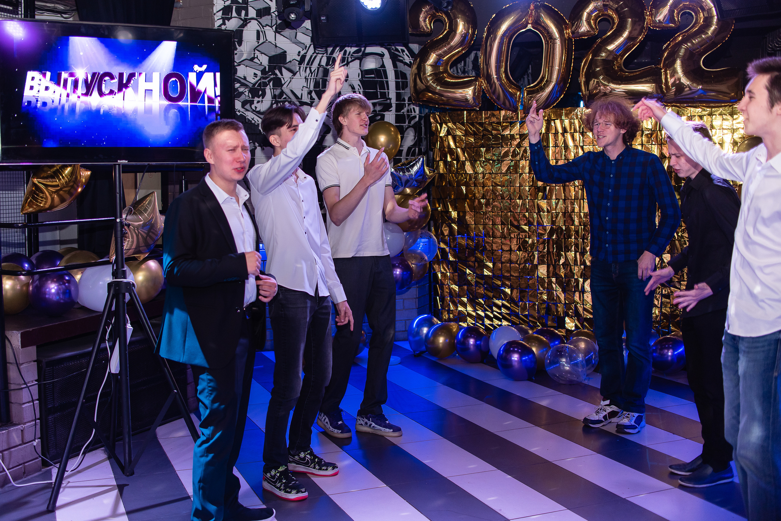 Выпускной 11 класс, РЦ «Ривьера». Фотограф Галина Рагозина