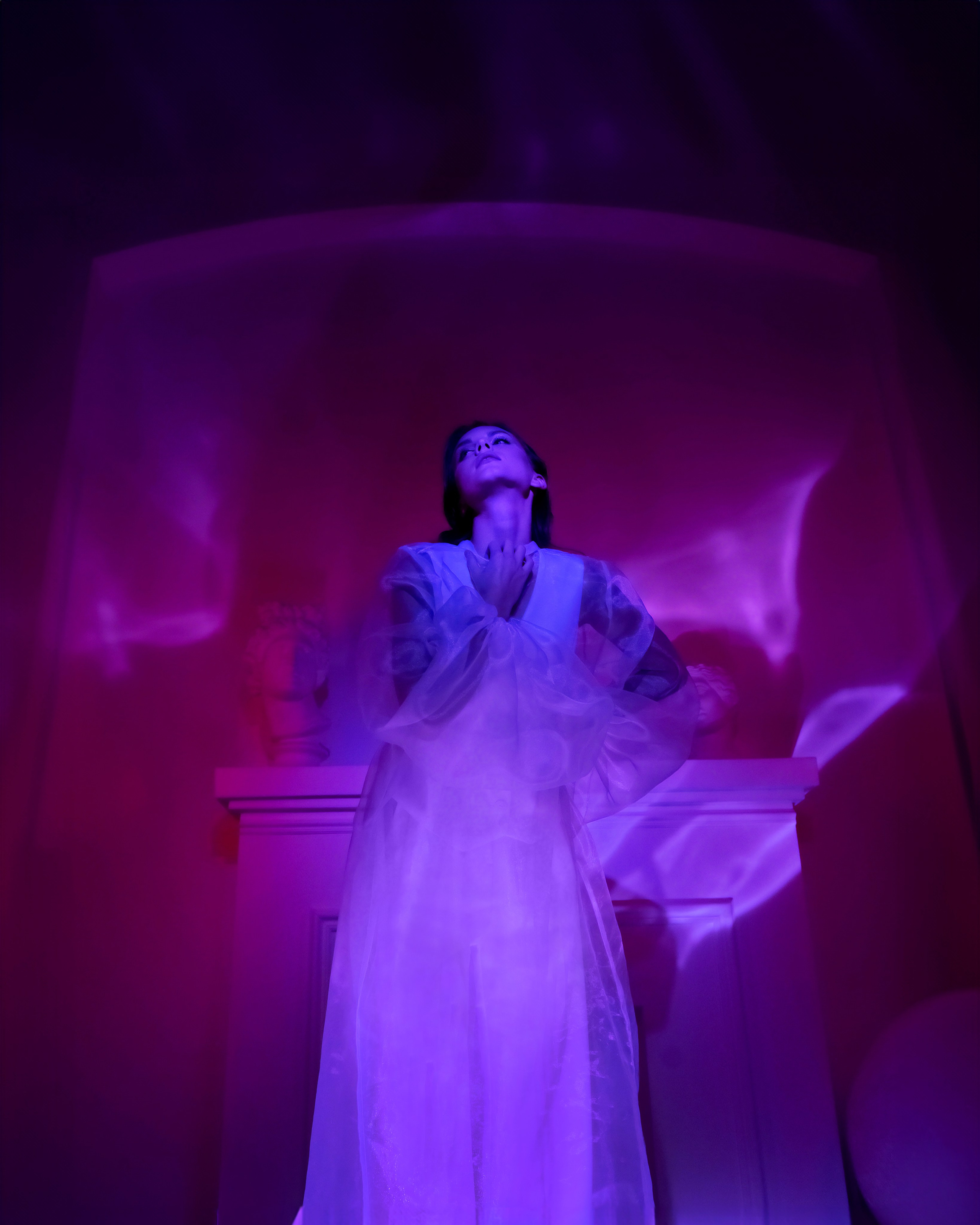 Женский фотограф