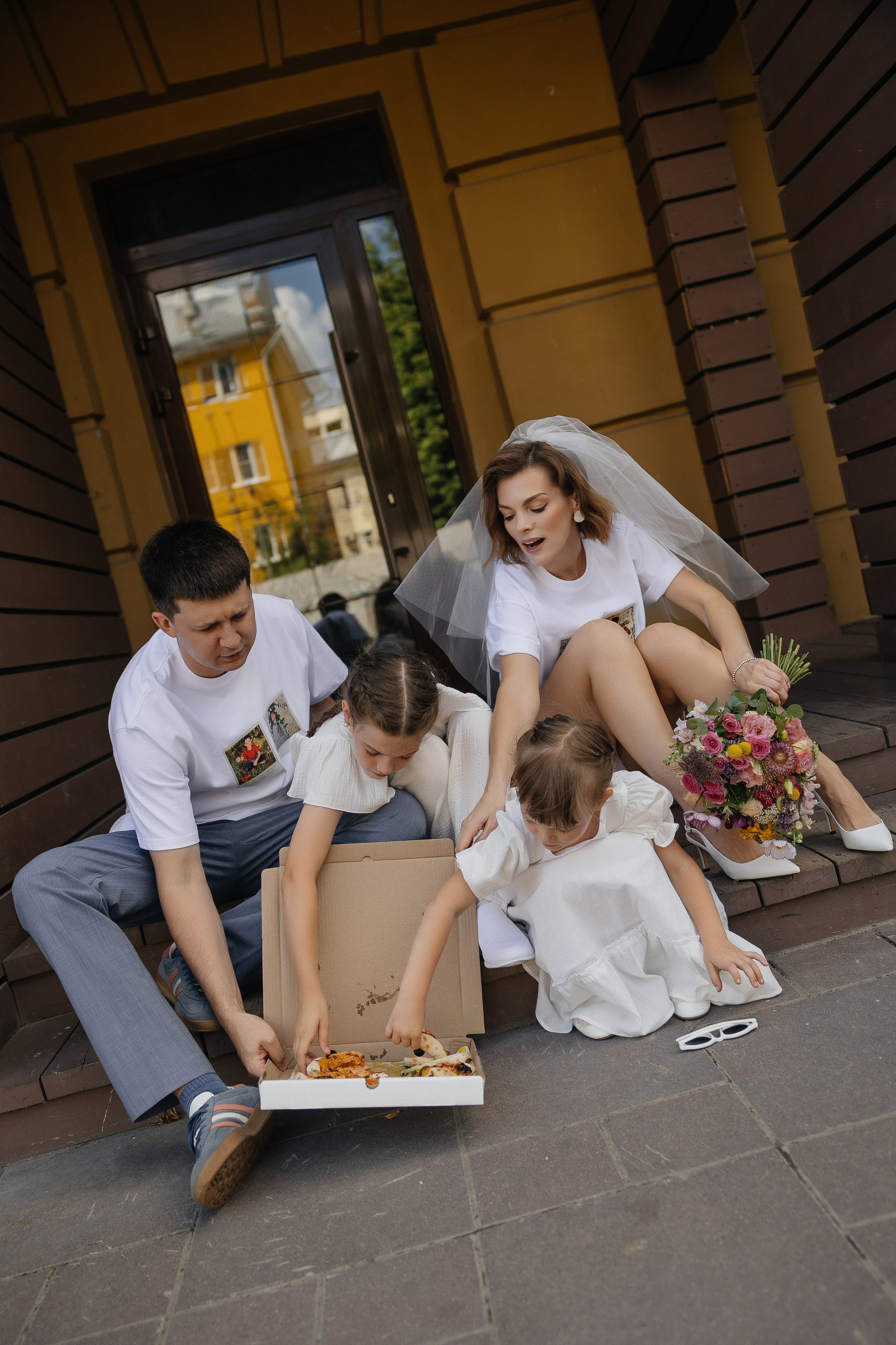 10 лет. Главная