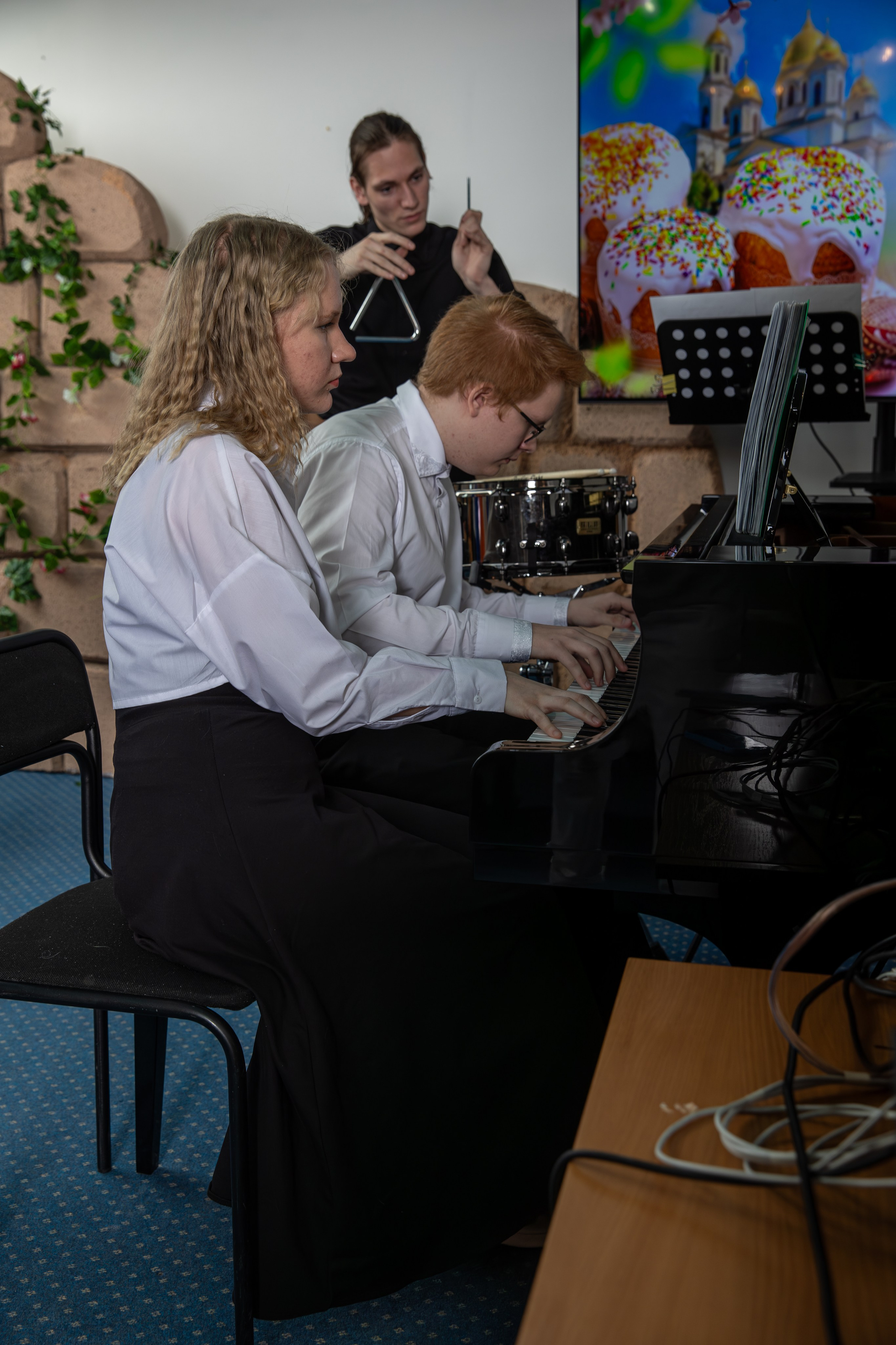 Пасхальный концерт Воскресная школа 2025. Фотограф Таинств Крещение и Венчания г. Магадан Власова Ульяна