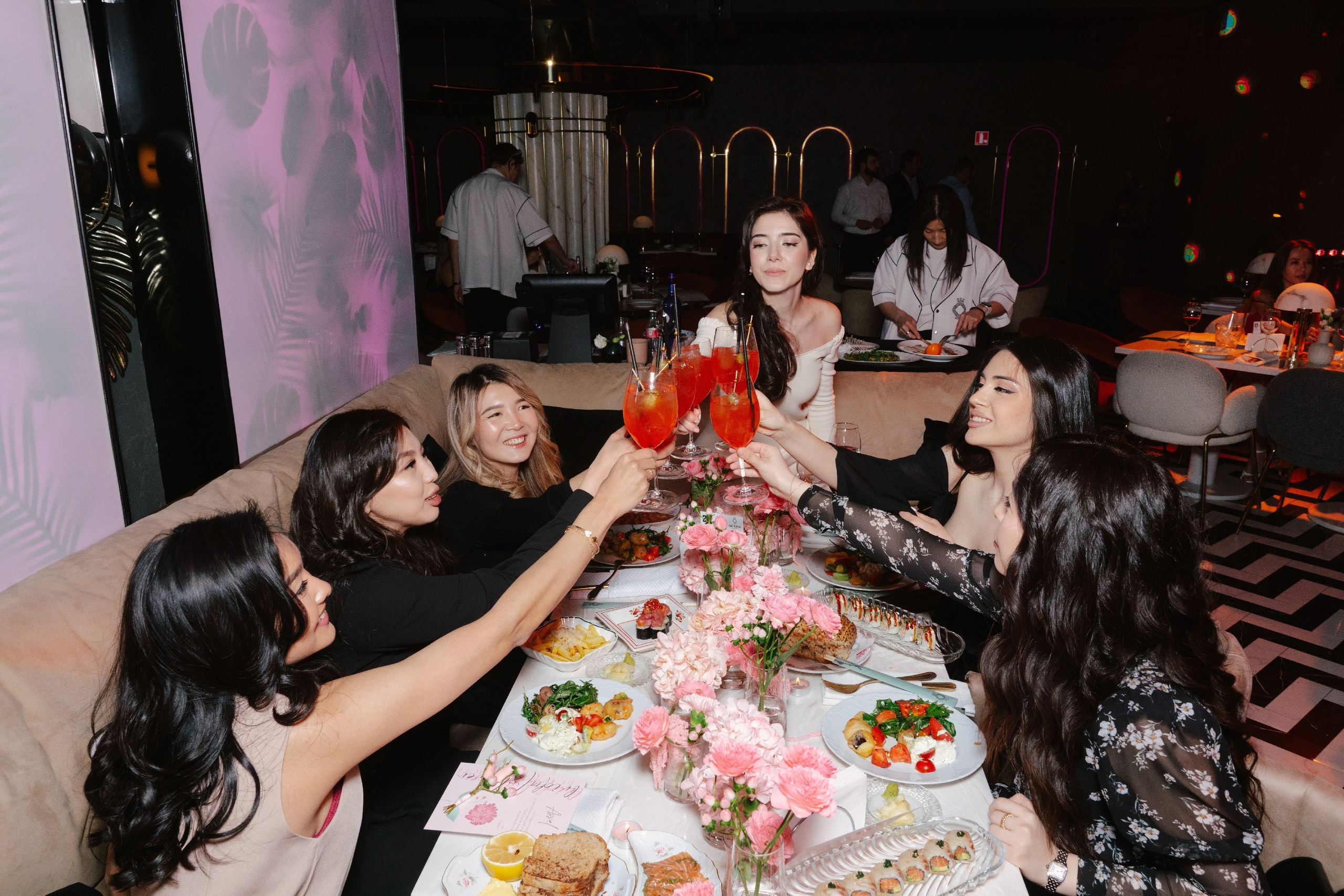 Девичник. Профессиональная съемка в Алматы