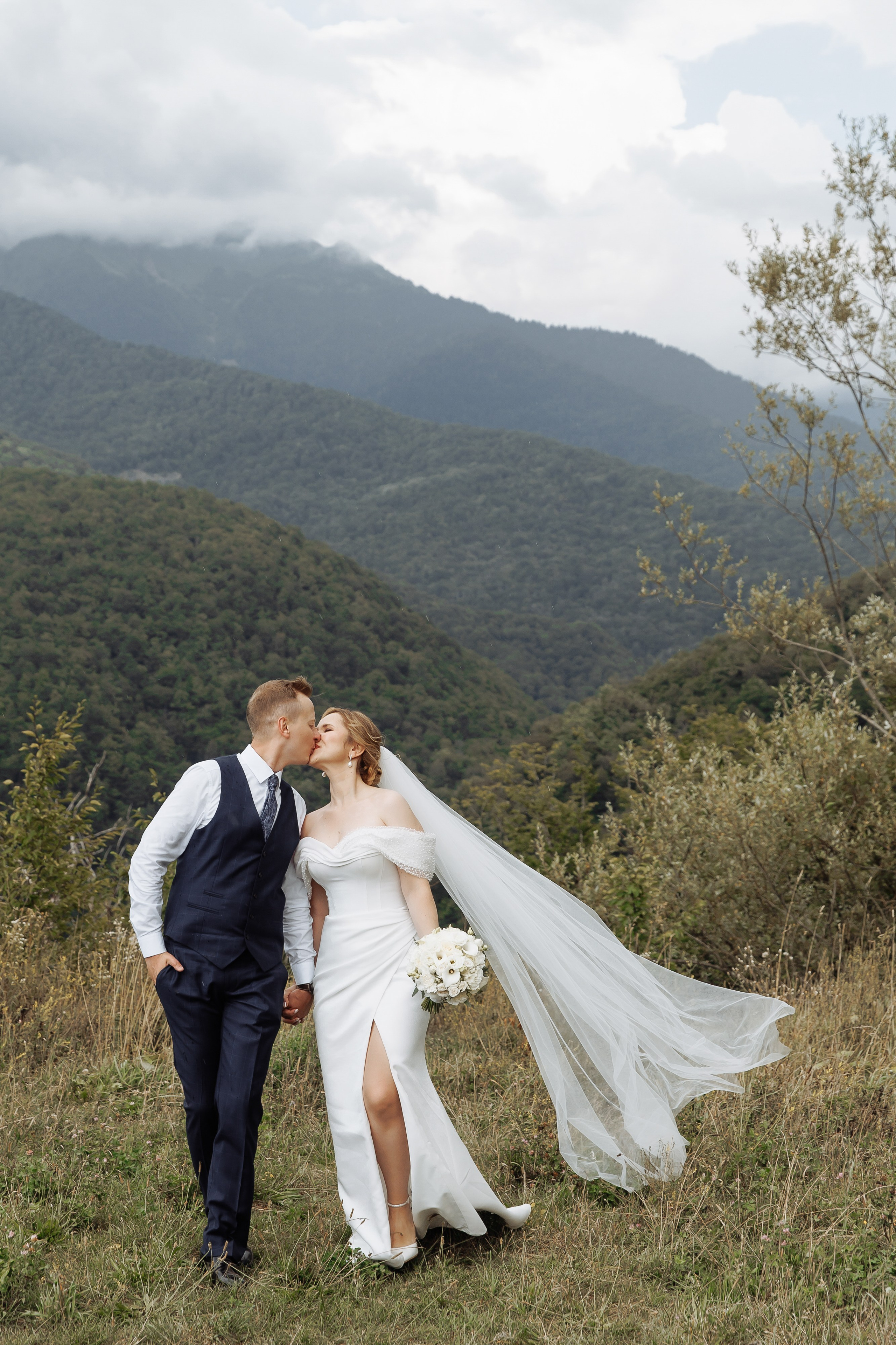 Фотограф Адлер. Стильная Фотосессия в Адлере. Свадебный фотограф в Абхазии, Сухум, Гагра, Сочи