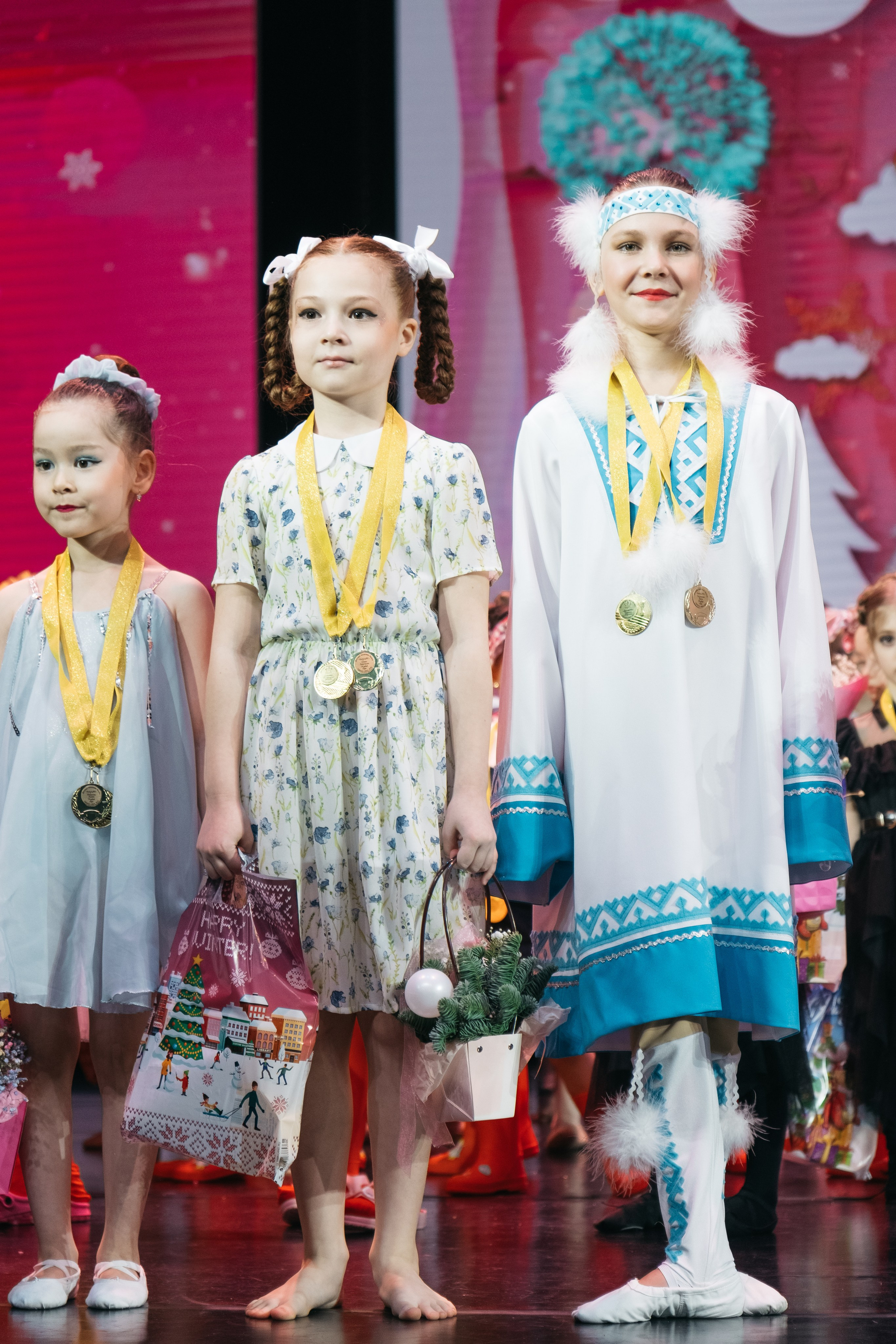 СурГУ 23.12.23. Репортажный и свадебный фотограф в Сургуте