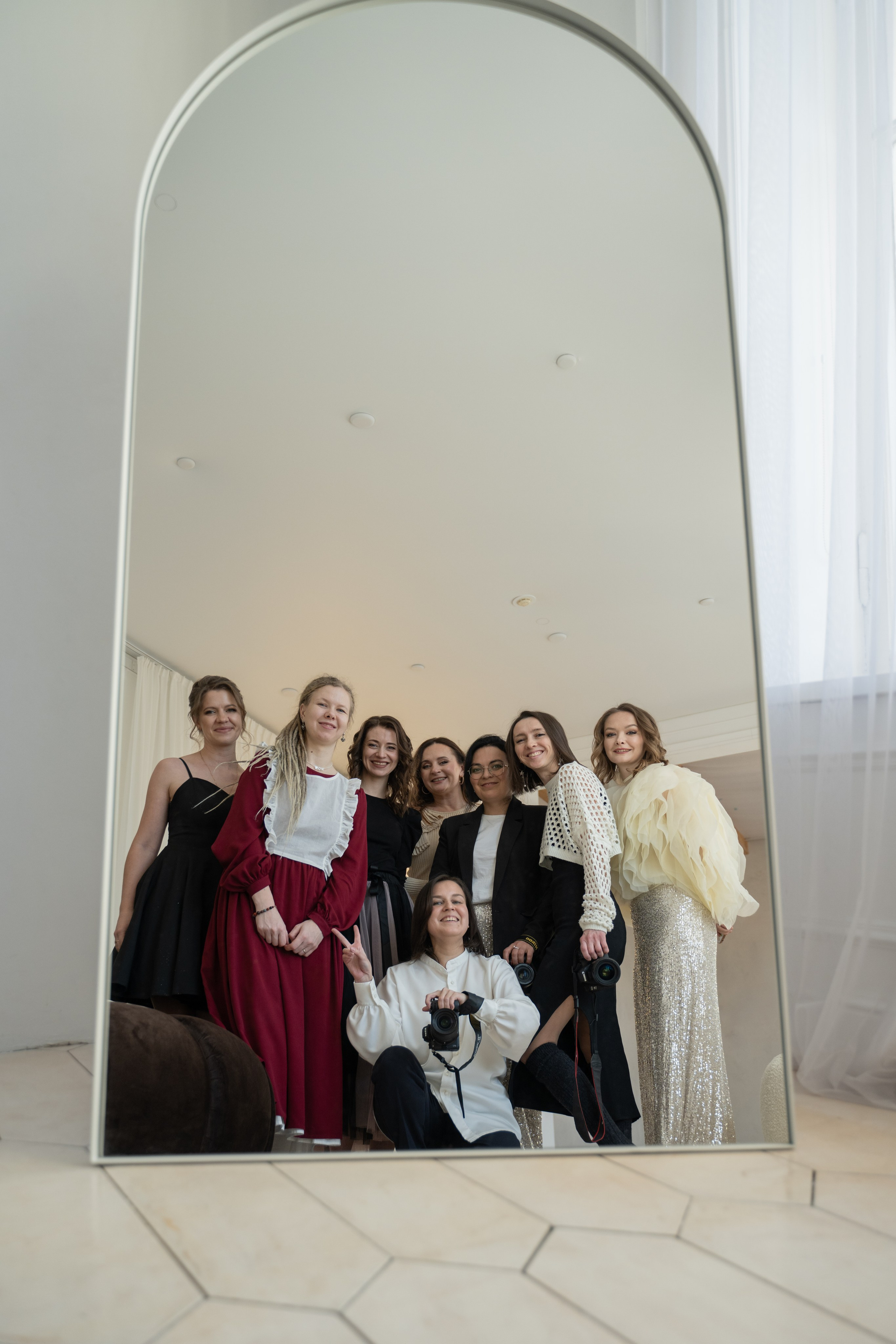 Новогодний девичник в Екатеринбурге: фотосессия 21 декабря в студии «Когда Вместе». Фотограф в Екатеринбурге | Портреты, семейные съемки, лайфстайл