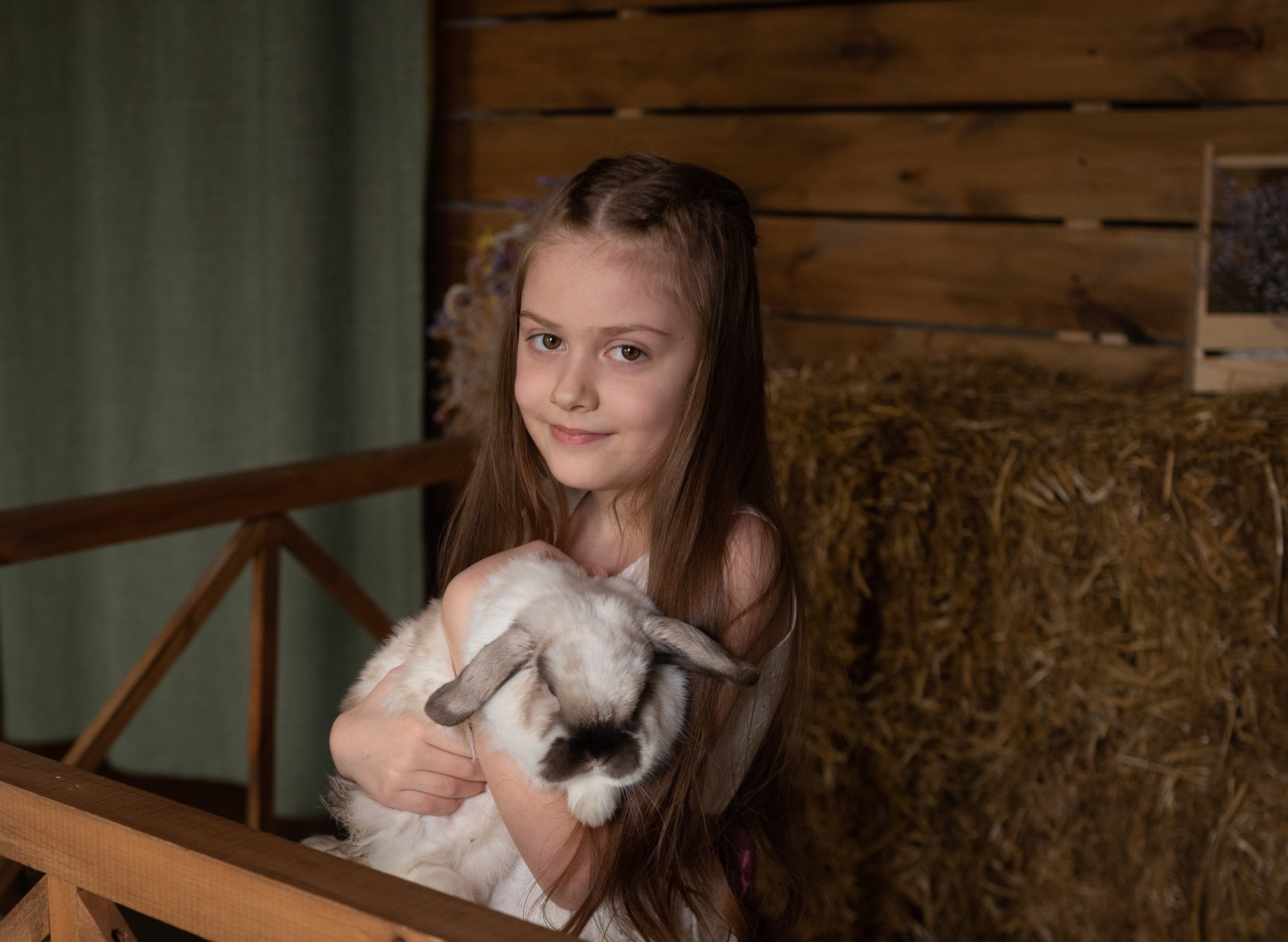 Кролик «Бублик» и цыплята. Фотограф в Тюмени Голышева Елена