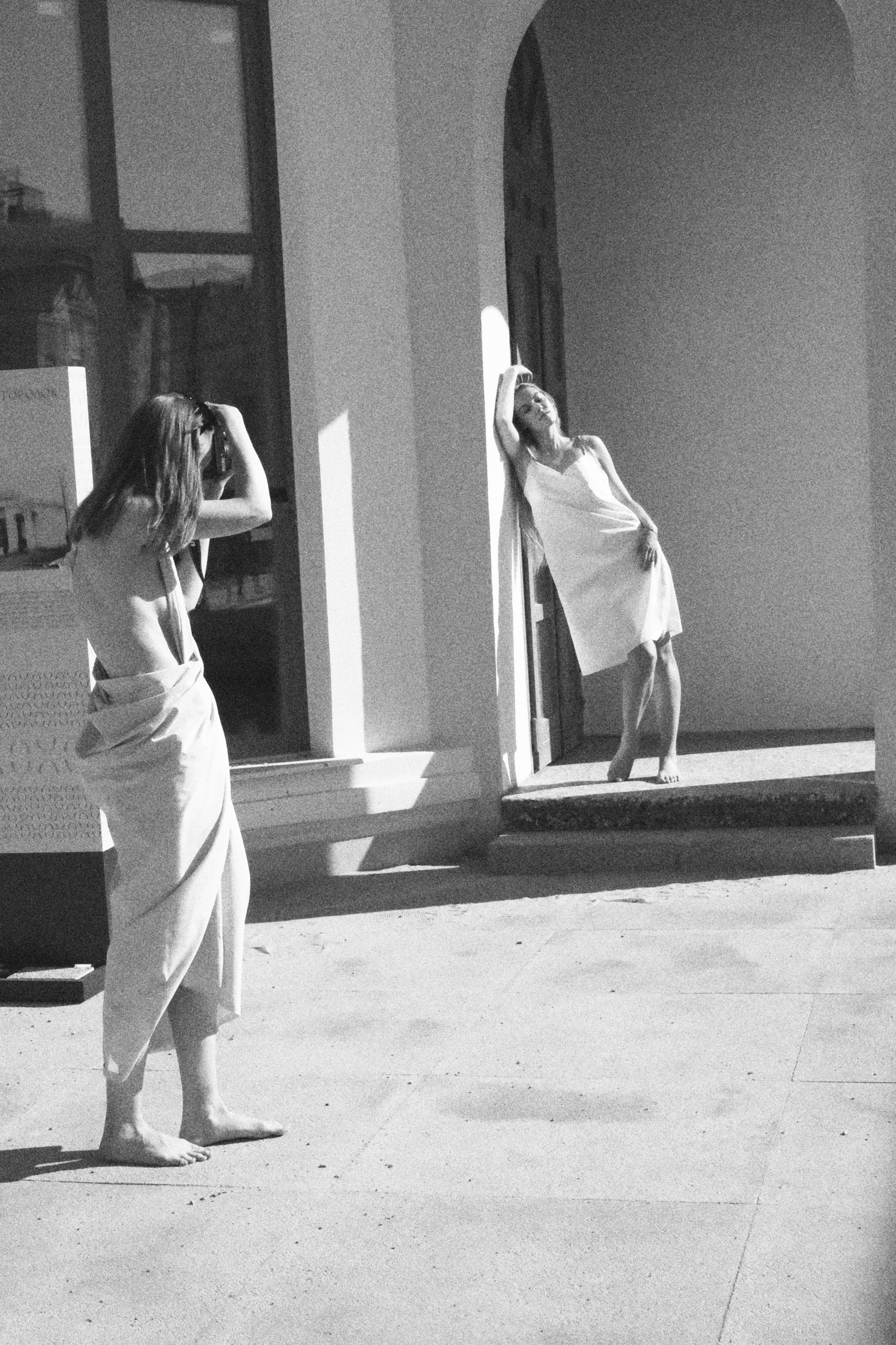 Черно-белые портретные снимки. Проектный фотограф Шабело Елена