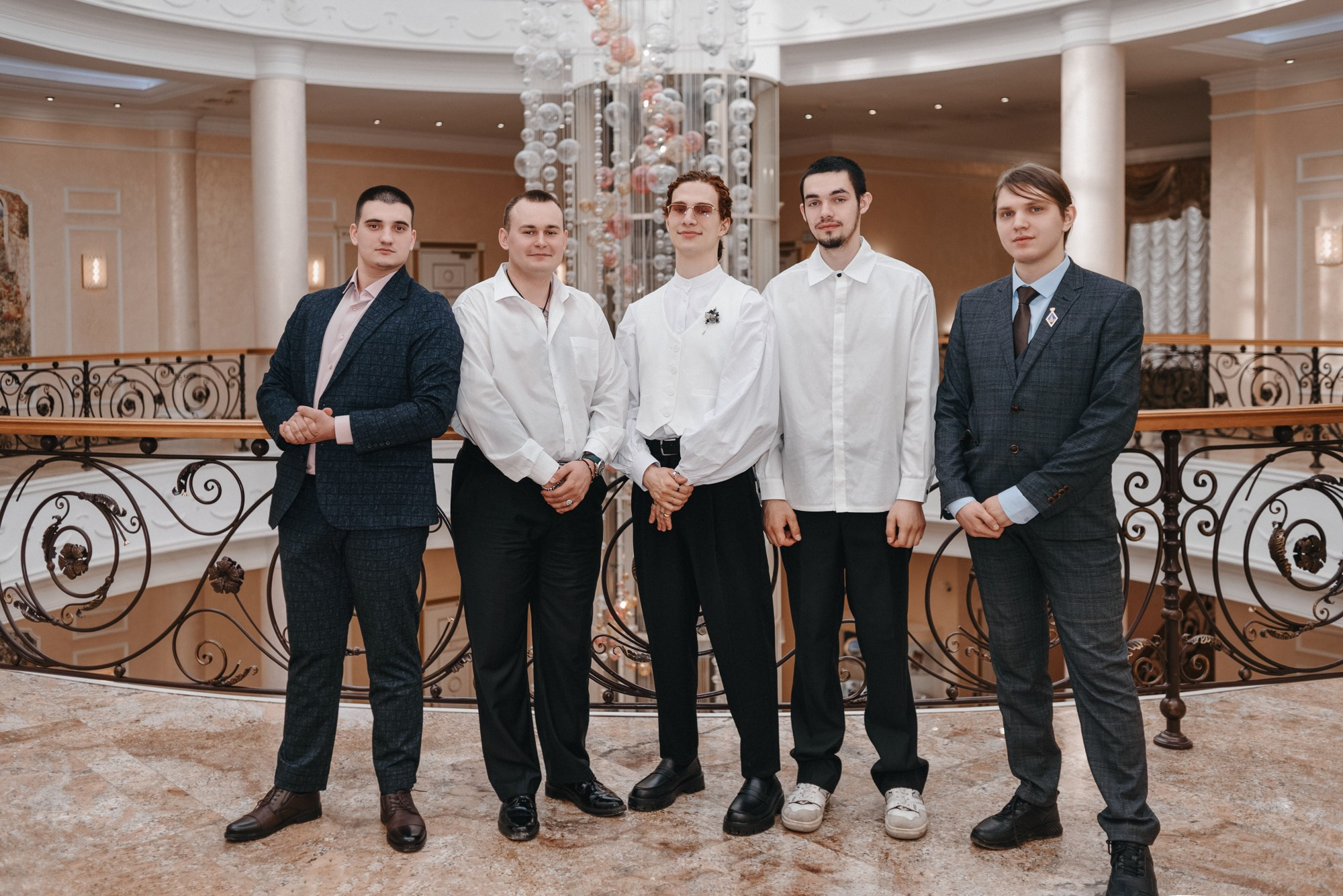 Свадебная фотосессия в Тюмени: ЗАГС, Мост Влюбленных и Монастырь | Фотограф Дарья Мустафина. Портретный фотограф Тюмень Дарья Мустафина