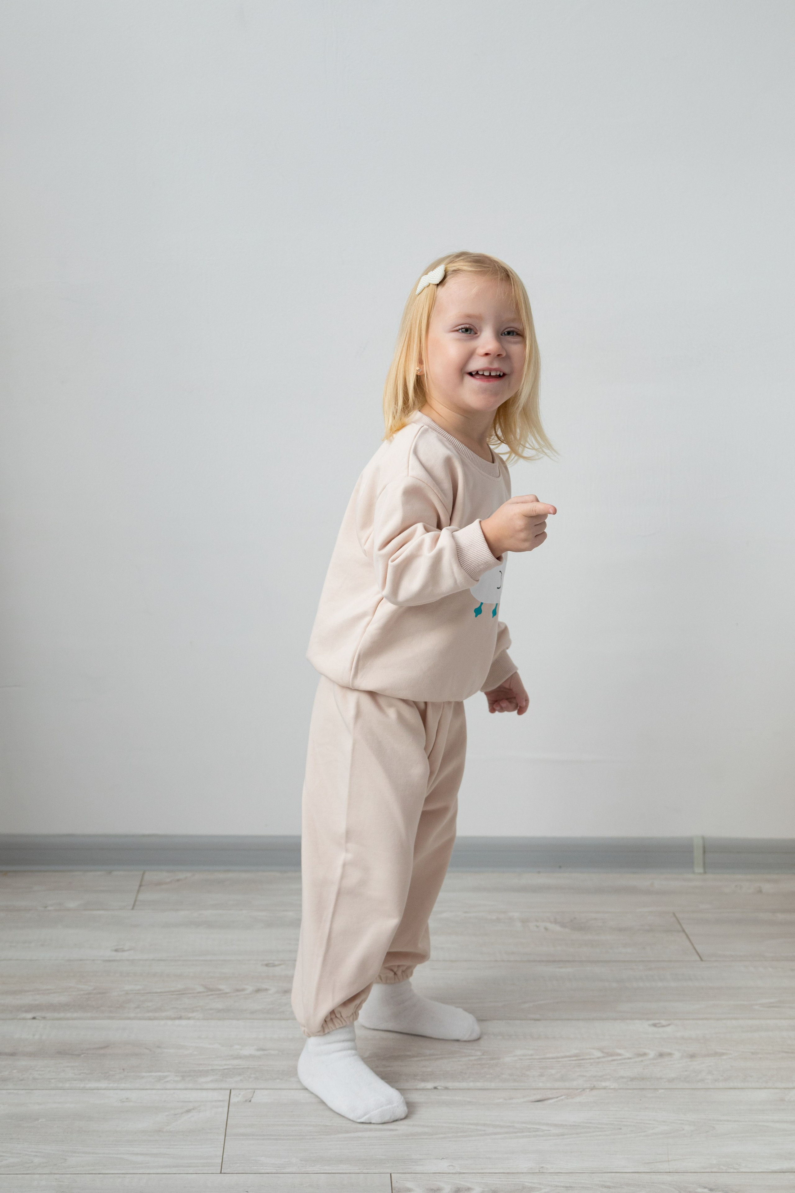 Фотосессия детской одежды для маркетплейсов Wildberries, Ozon. Детский и контент фотограф Надя Волкова Санкт-Петербург