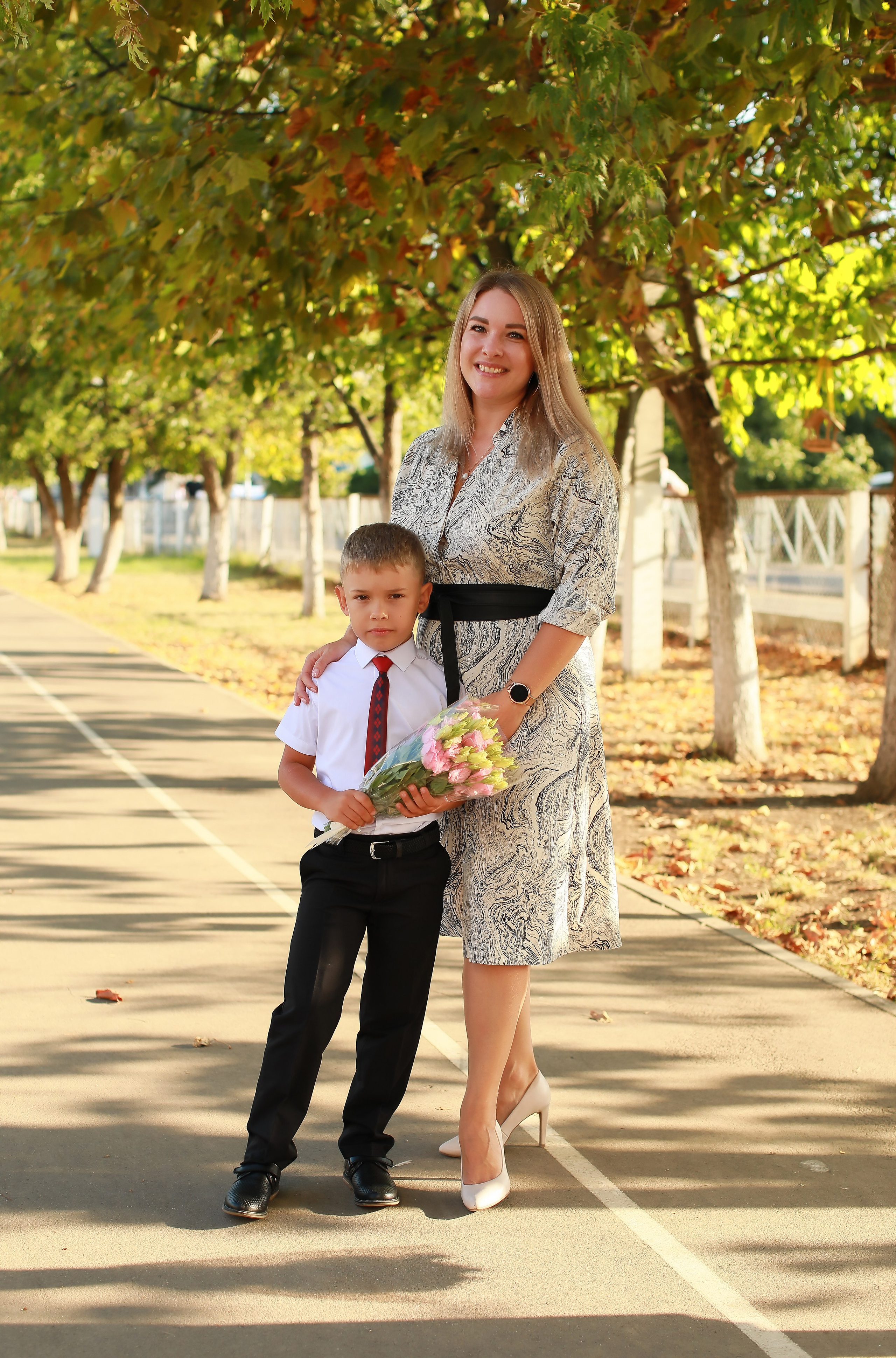 1 сентября (Школа 93). Детский семейный фотограф Краснодар