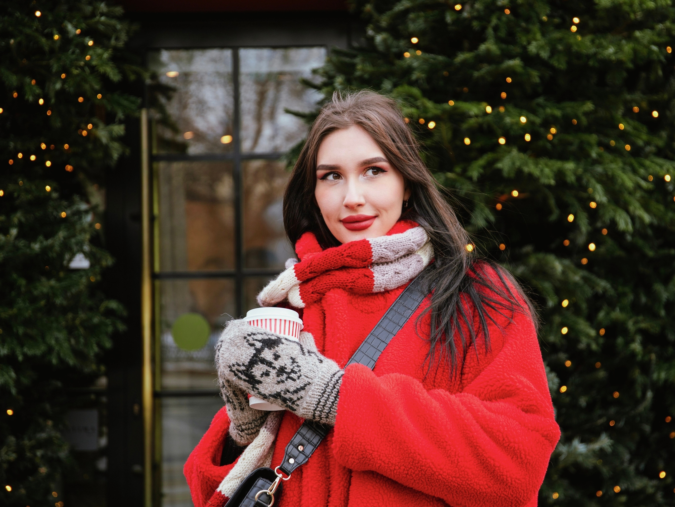 Фотопрогулка на Патриарших. Свадебный и семейный фотограф в Москве Мила Широких