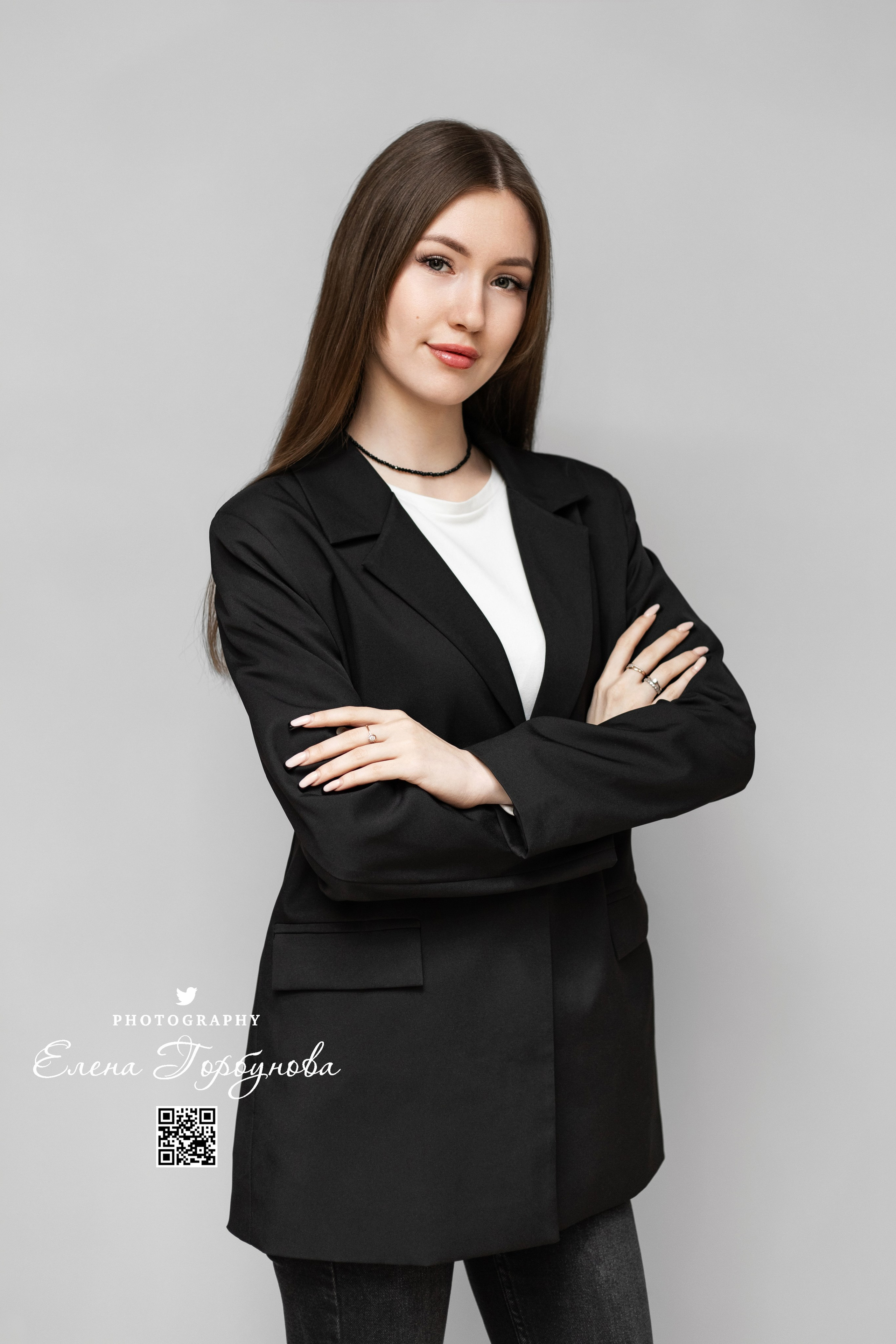 Портреты сотрудников в bodyboom. Сентябрь 2024. Фотограф Пермь. Свадьбы. Семья и дети, школа, д. сад. Фотокниги