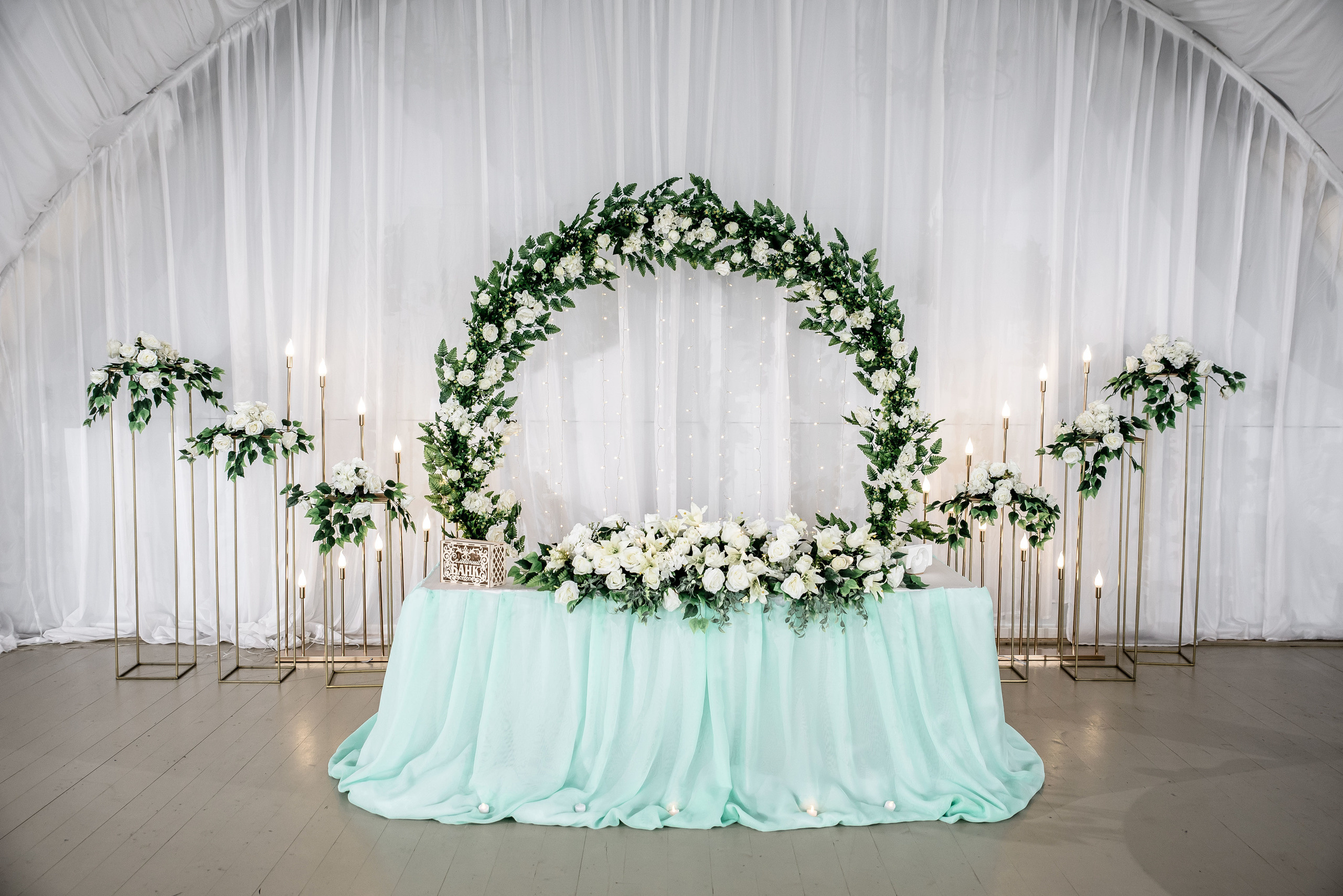 Андрей и Ирина. Вадим Зименков