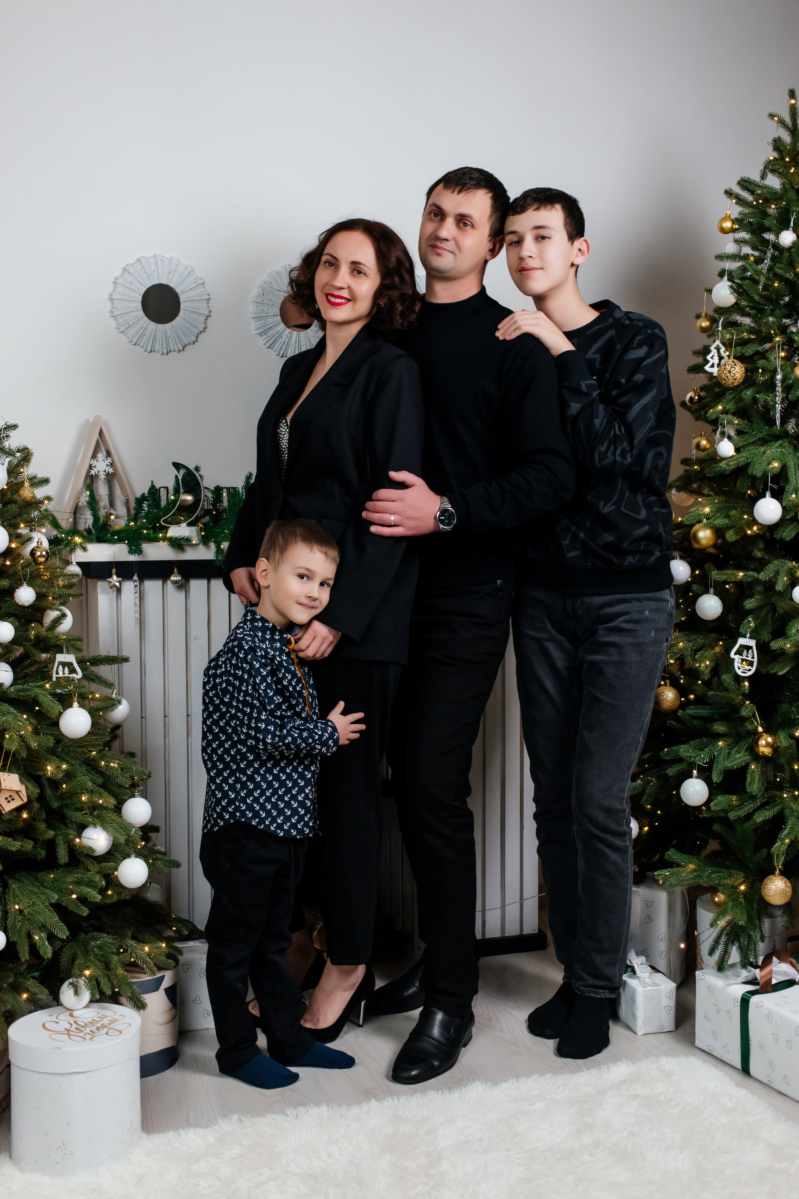 Настюша семейная Новый год. Женский фотограф в Оренбурге Ирина Заводчикова