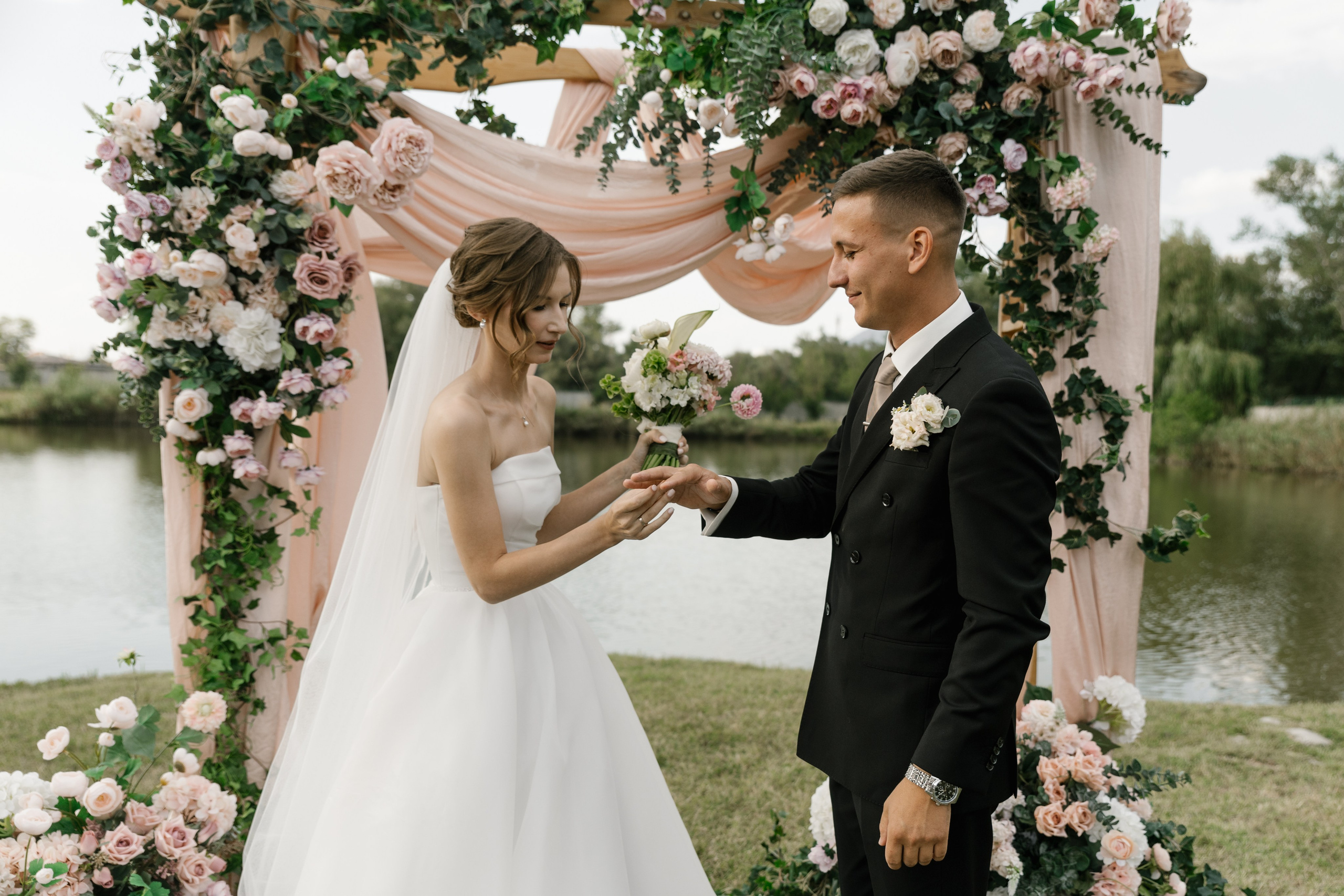 Александр и Дарья. Свадебный фотограф в Пятигорске и КМВ Софья Аджикеримова