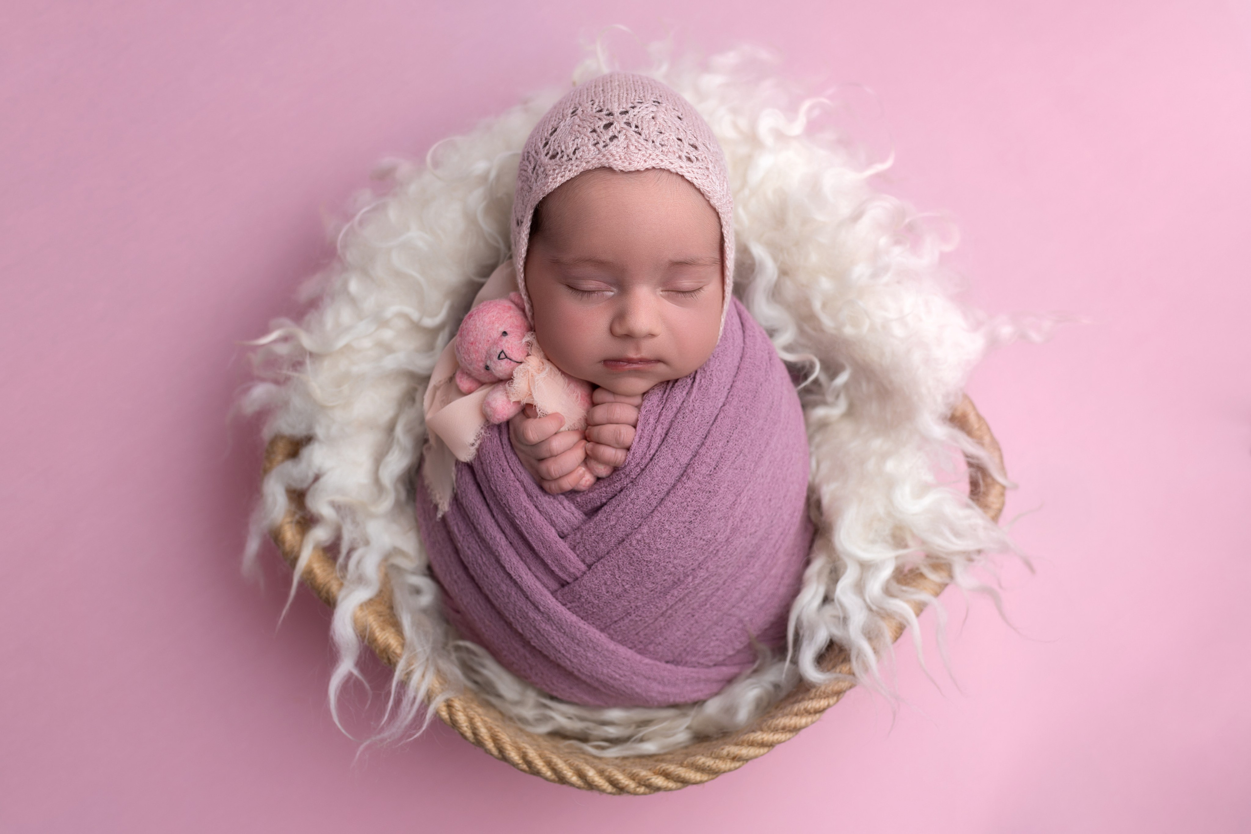 Newborn девочки. Фотограф новорожденных Модяева Ирина