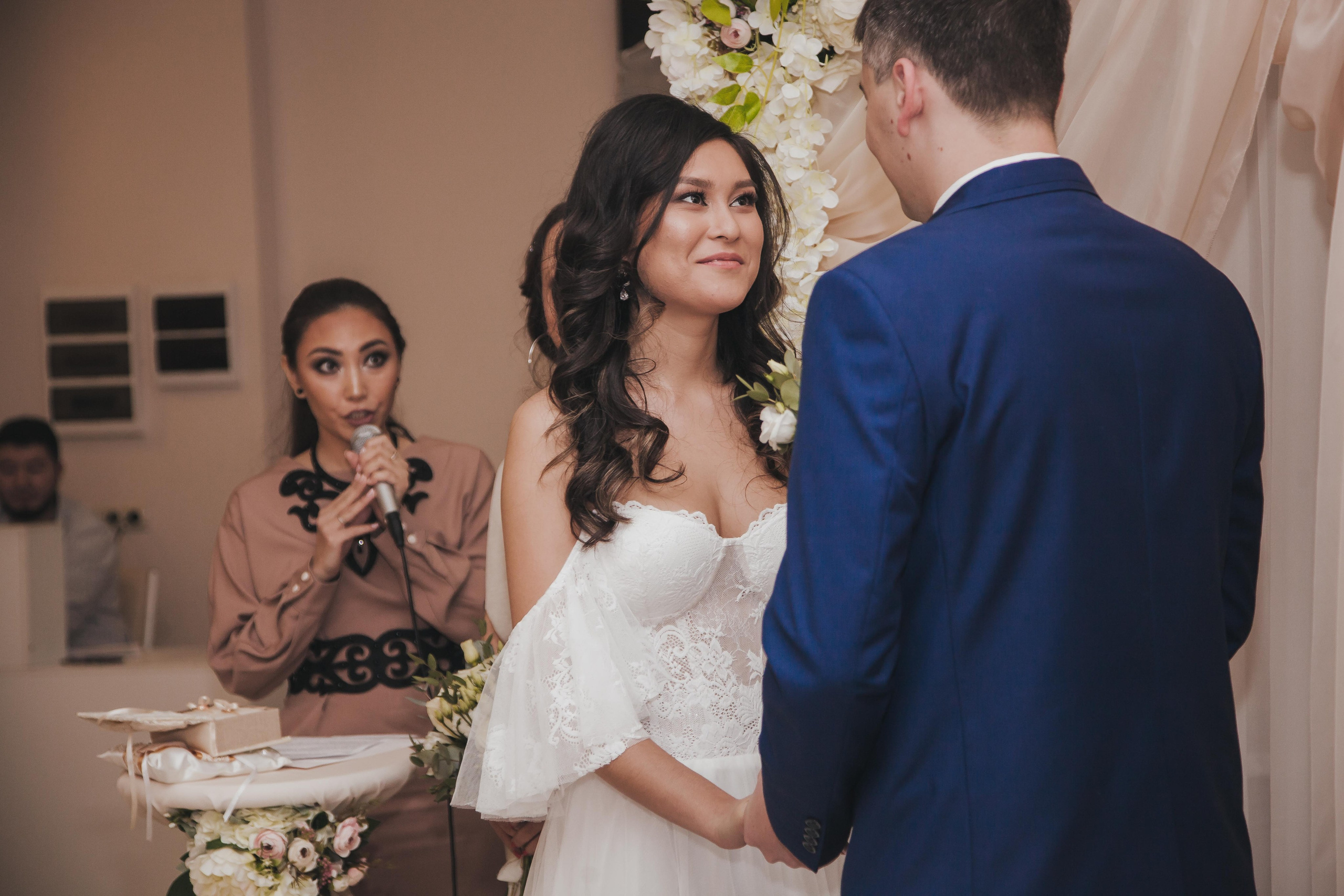 Сборы невесты в студии, зима. Креативный и женский Фотограф Омске Наталья Лебедева