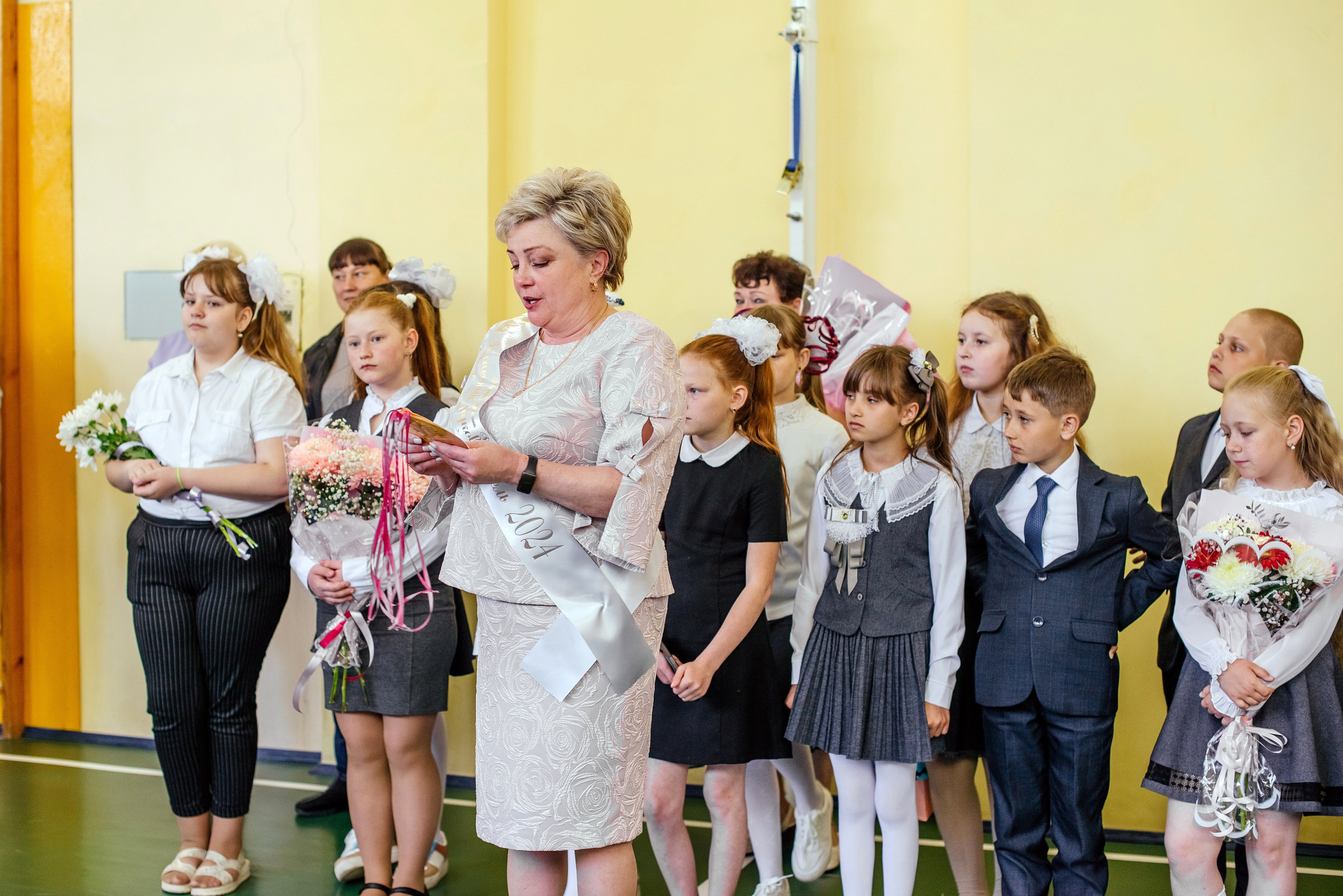 Школа выпускной 2024. Фотограф Галина Лисанова, г. Брянск