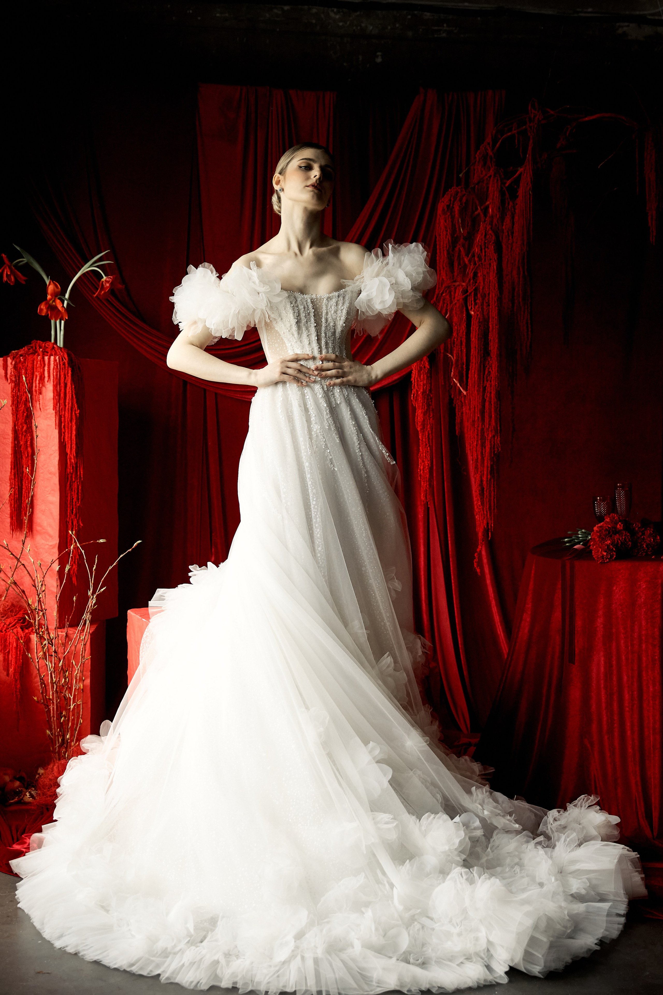 Red. Свадебный фотограф в Красноярске Владимир Ятмасов