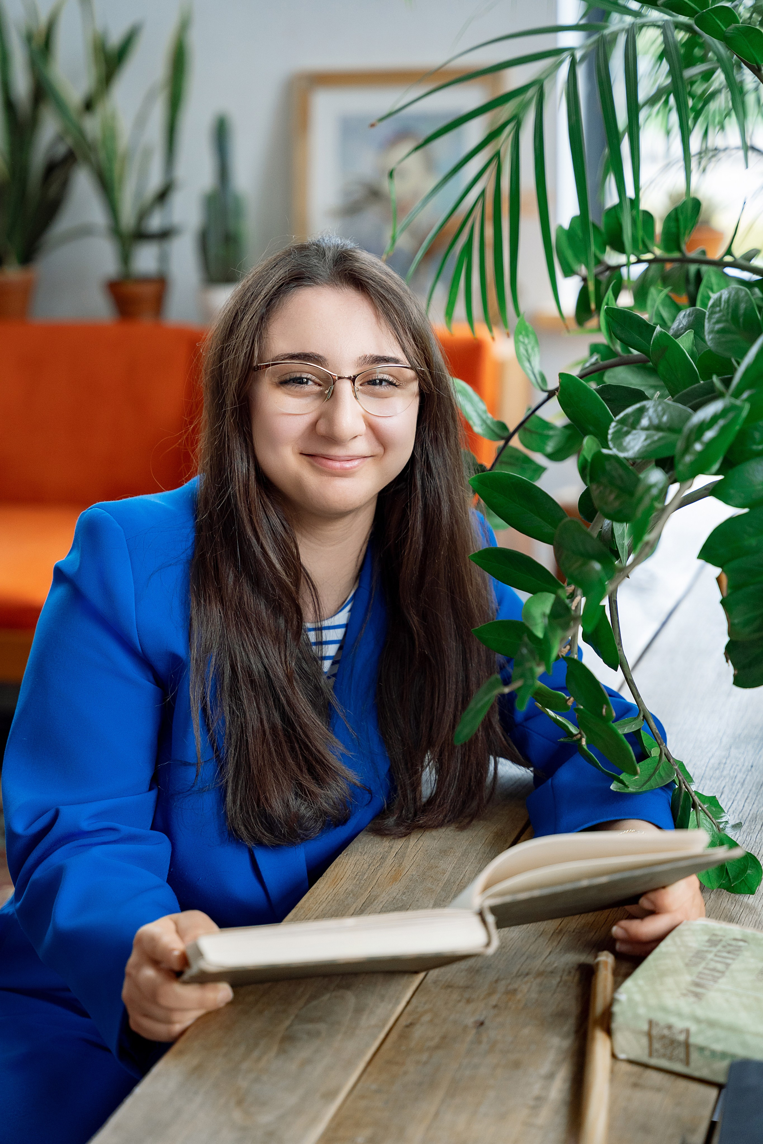 Съёмка для 11А в студии и у школы. Репотражный и семейный фотограф в Москве Герлинг Радмила