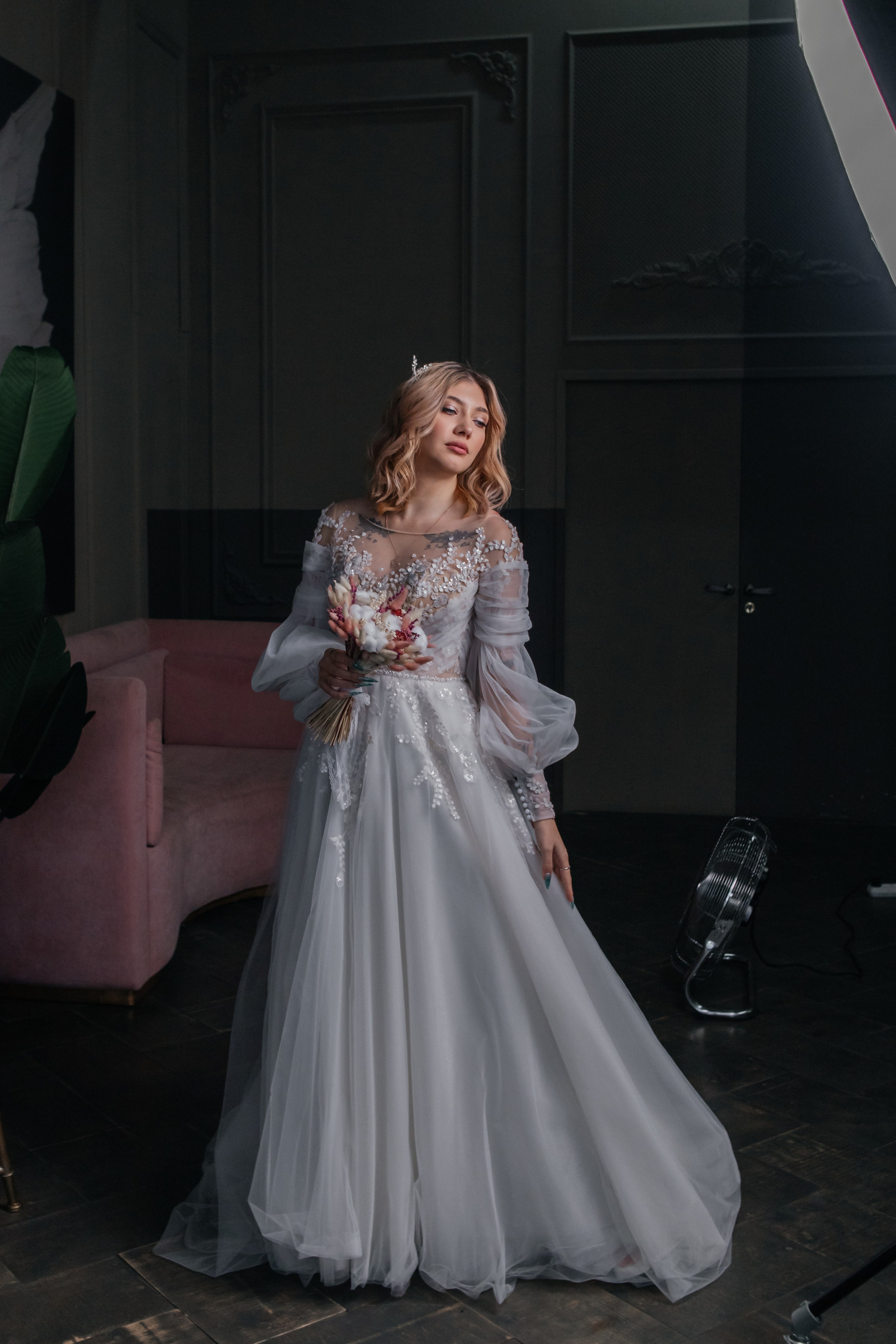 Свадебная фотосъемка в фотостудии Корица в зале Trimpl. Свадебный фотограф и фотограф Love-Store в Нижнем Новгороде Анастасия