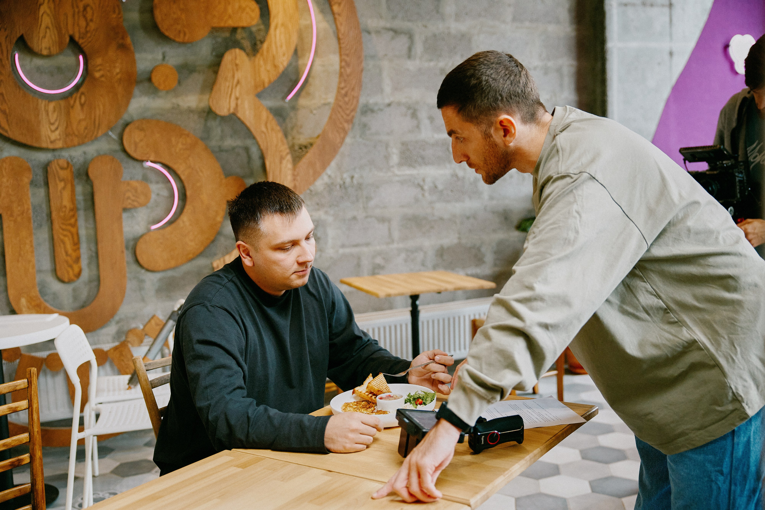 СОЛЬ PRODUCTION БЭК (EMOTORS). ФОТОГРАФ НА МЕРОПРИЯТИЕ ОТ СОЛЬ МЕДИА PRODUCTION