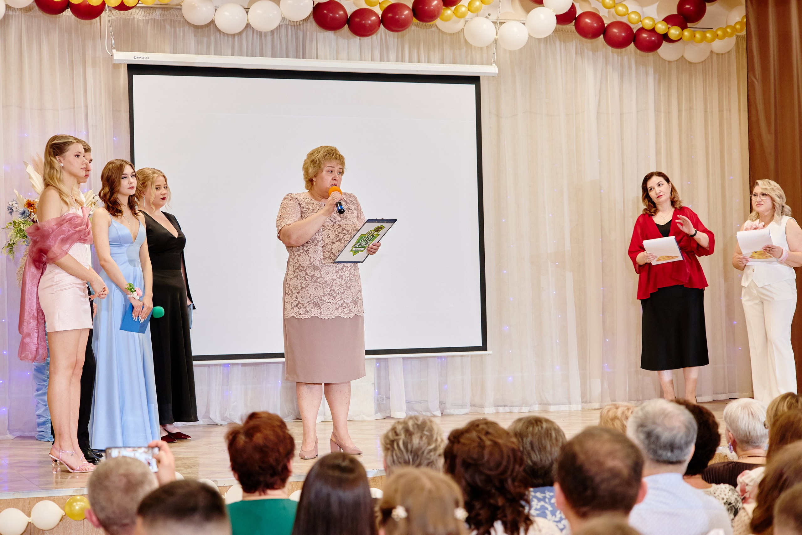 Выпускной 35 Сош. Фотограф Выпускные альбомы Таганрог Сергей Коробченко