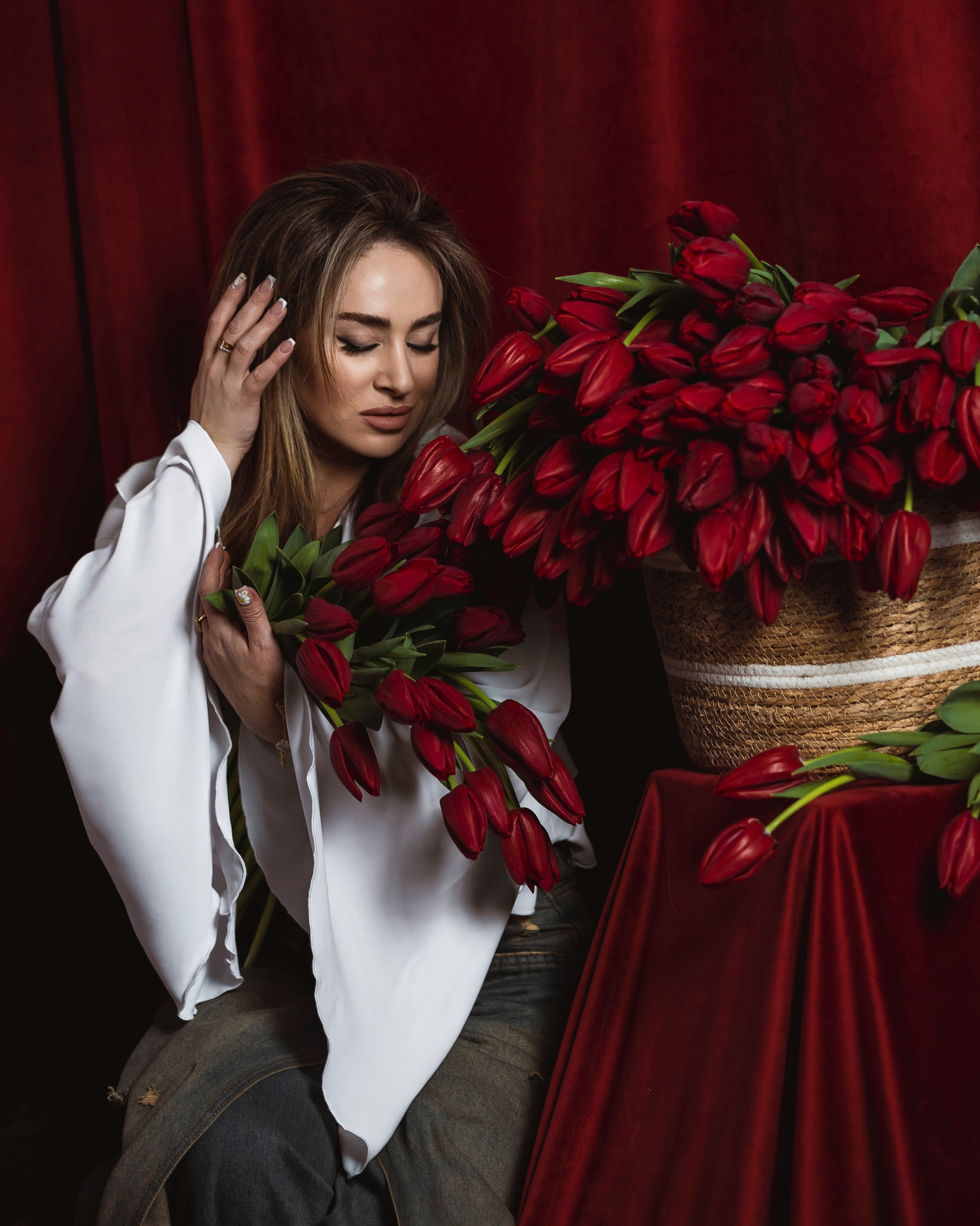 Фотосессия с цветами. Свадебный и семейный фотограф в Каспийске Алёна Нурмагомедова