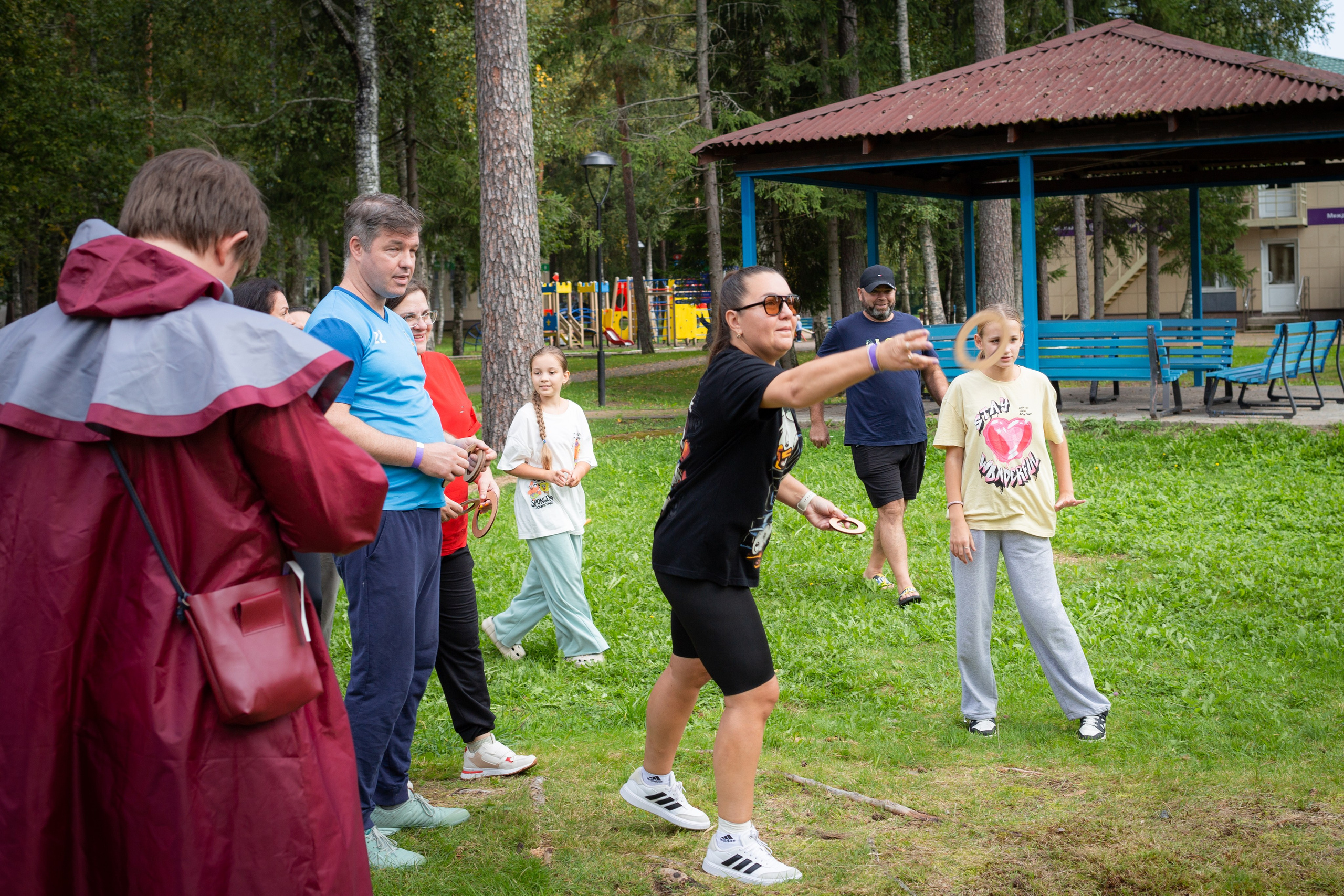 Фотосъемка Форт Боярд в СПБ, репортаж про корпоратив в стиле игры. Портретные фотосессии, контент-съемки, репортаж