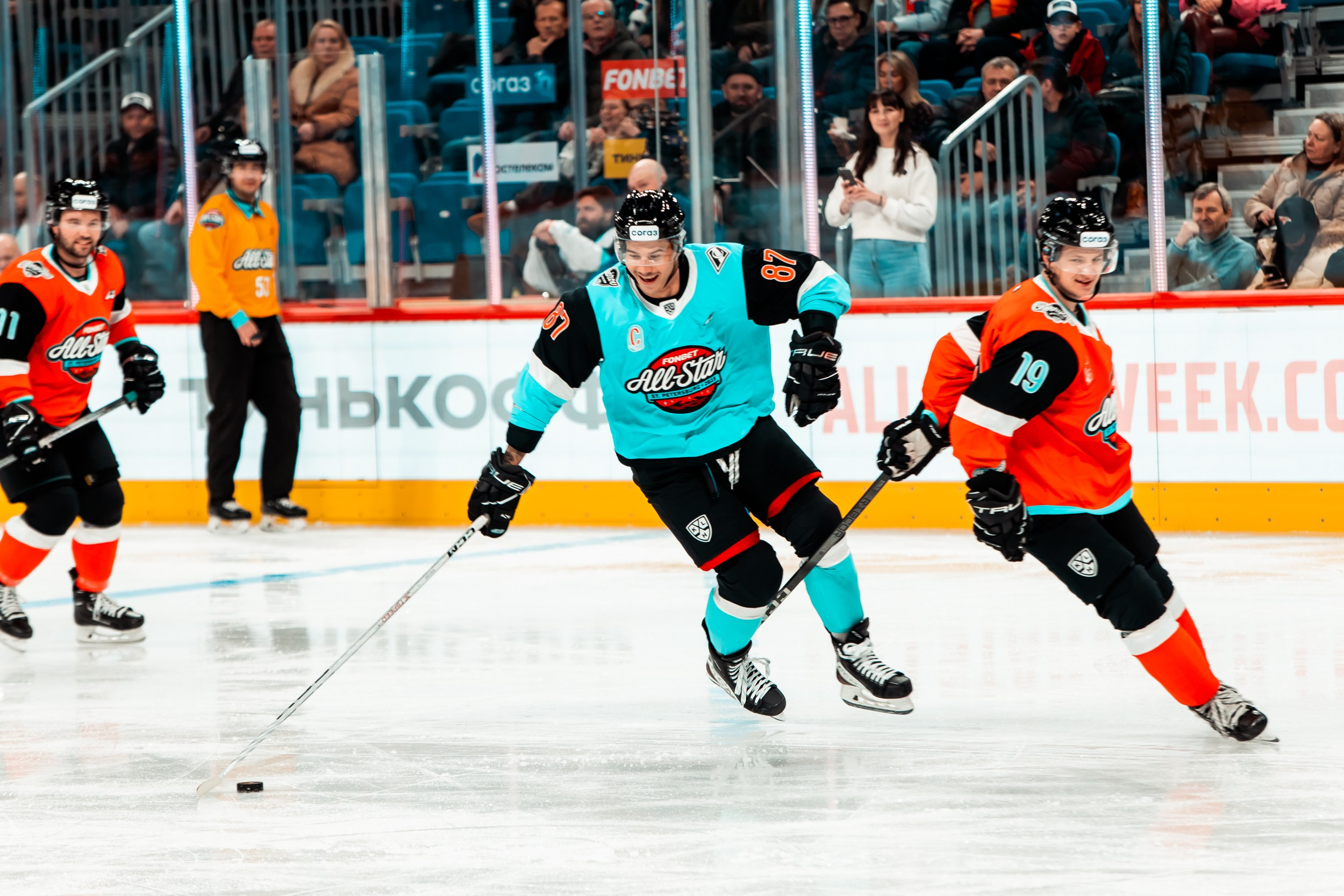 KHL All-Star 2023. Репортажный фотограф в Сочи Дмитрий Ветринский