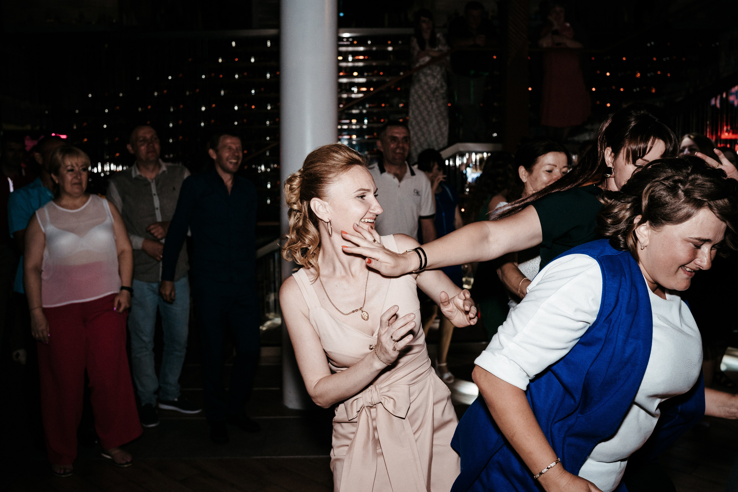 Выпускной «Ribiza». Свадебный фотограф в Симферополе