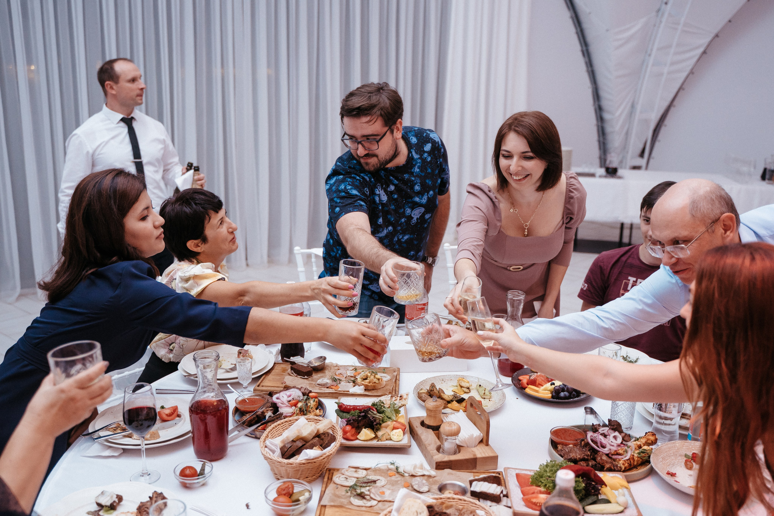 Ави Центр. Свадебный фотограф в Симферополе