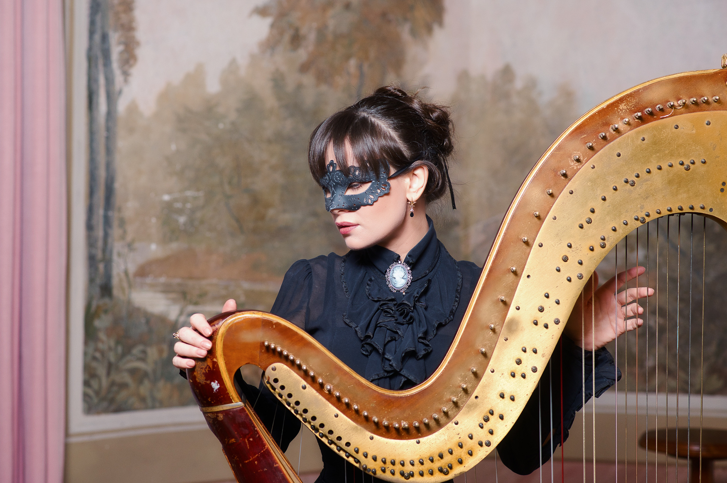 Фотосессия актрисы Весты Буркот в исторической Усадьбе Дурасовых. Портретный фотограф в Москве Алексей Михайлов