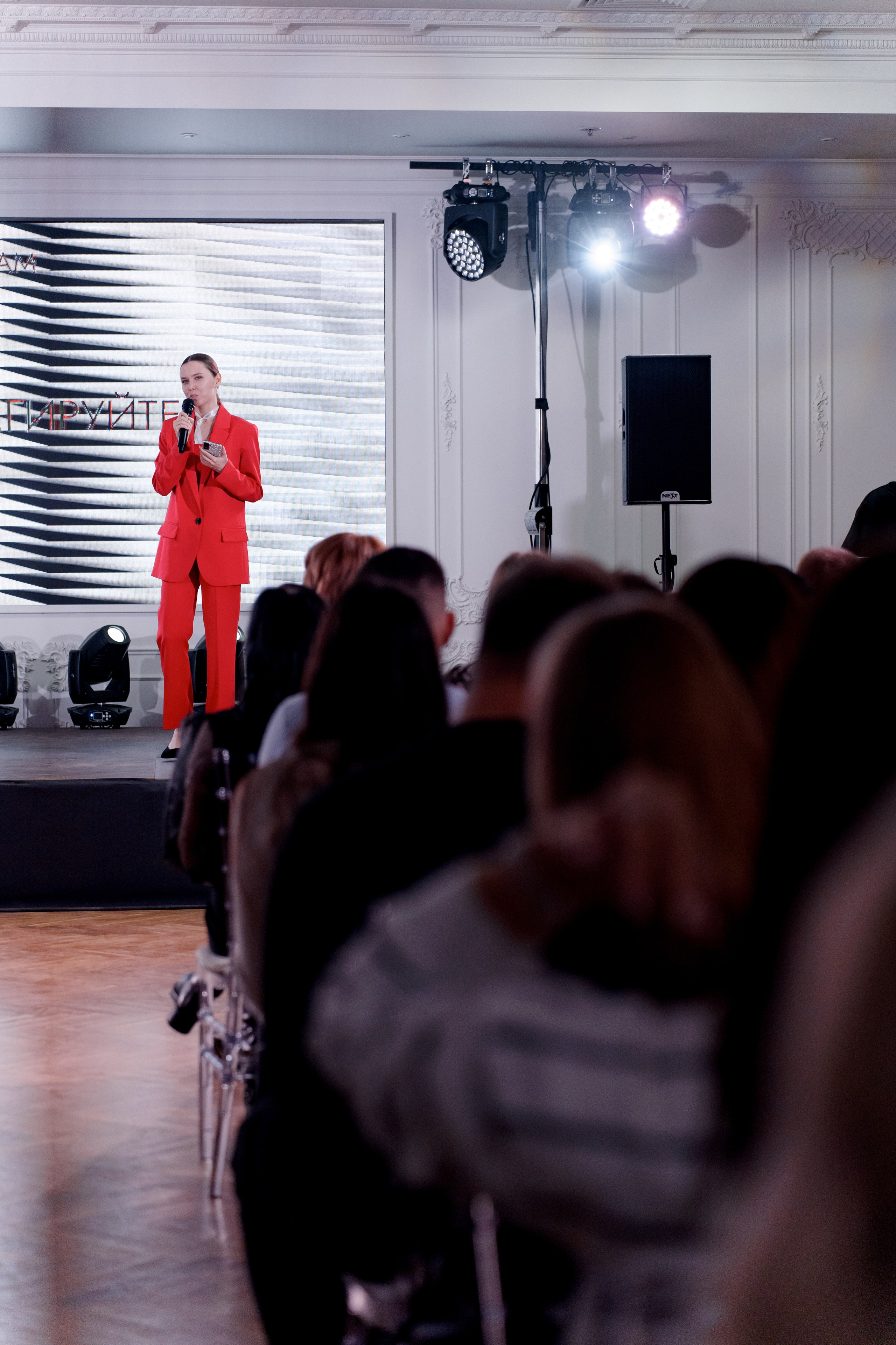 Выставка свадебных специалистов «Свадьба на 1000%». Свадебный фотограф в Санкт-Петербурге