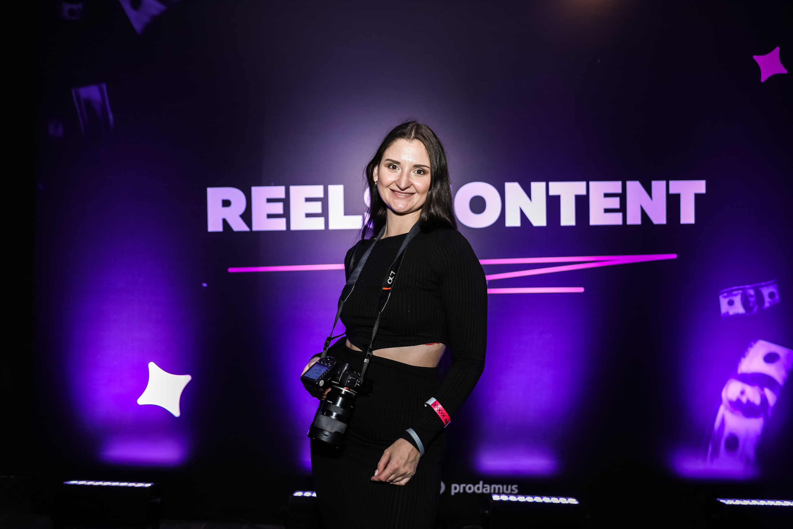 REELS CONTENT — НЕТВОРКИНГ. Photographer Viktoriya Markushina «My world throug»