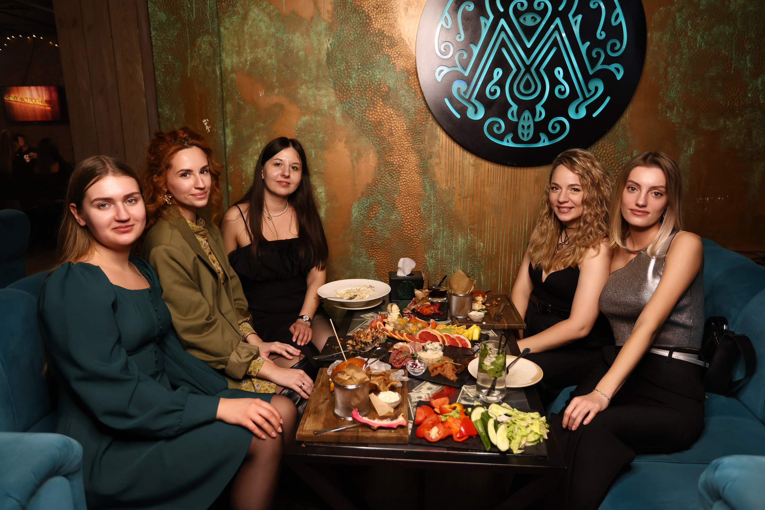 New Year 28-12-24. Мята Спортивная — Кальянная, караоке, бар в Минске