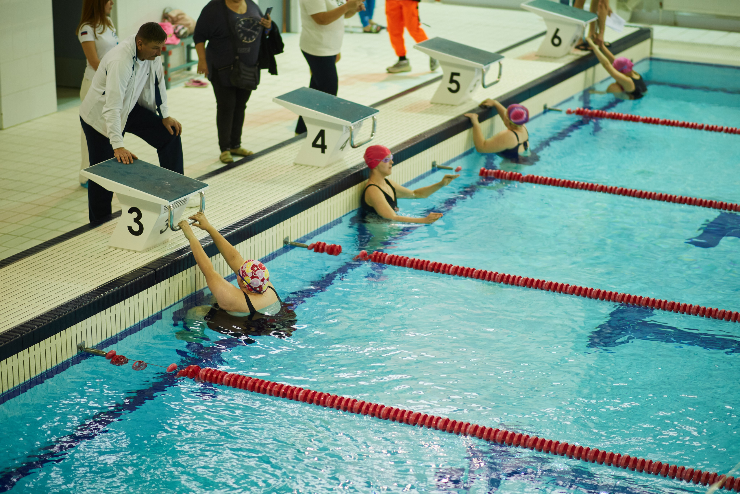 Особенный заплыв, Аксай, дворец спорта. Фотограф Зиновьев Михаил. Фотограф Зиновьев Михаил