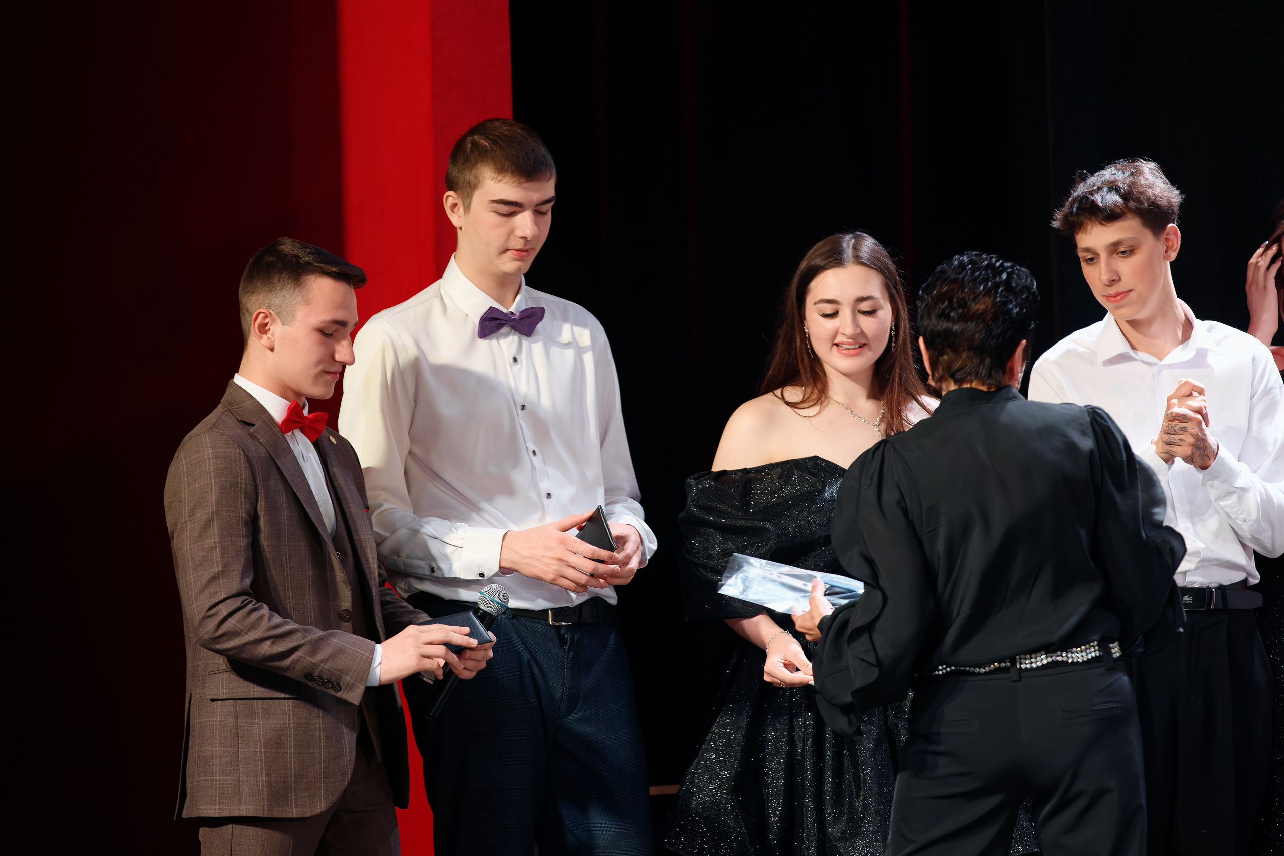 Выпускной школы 56 11Б. Семейный фотограф — Макс Белогрудов