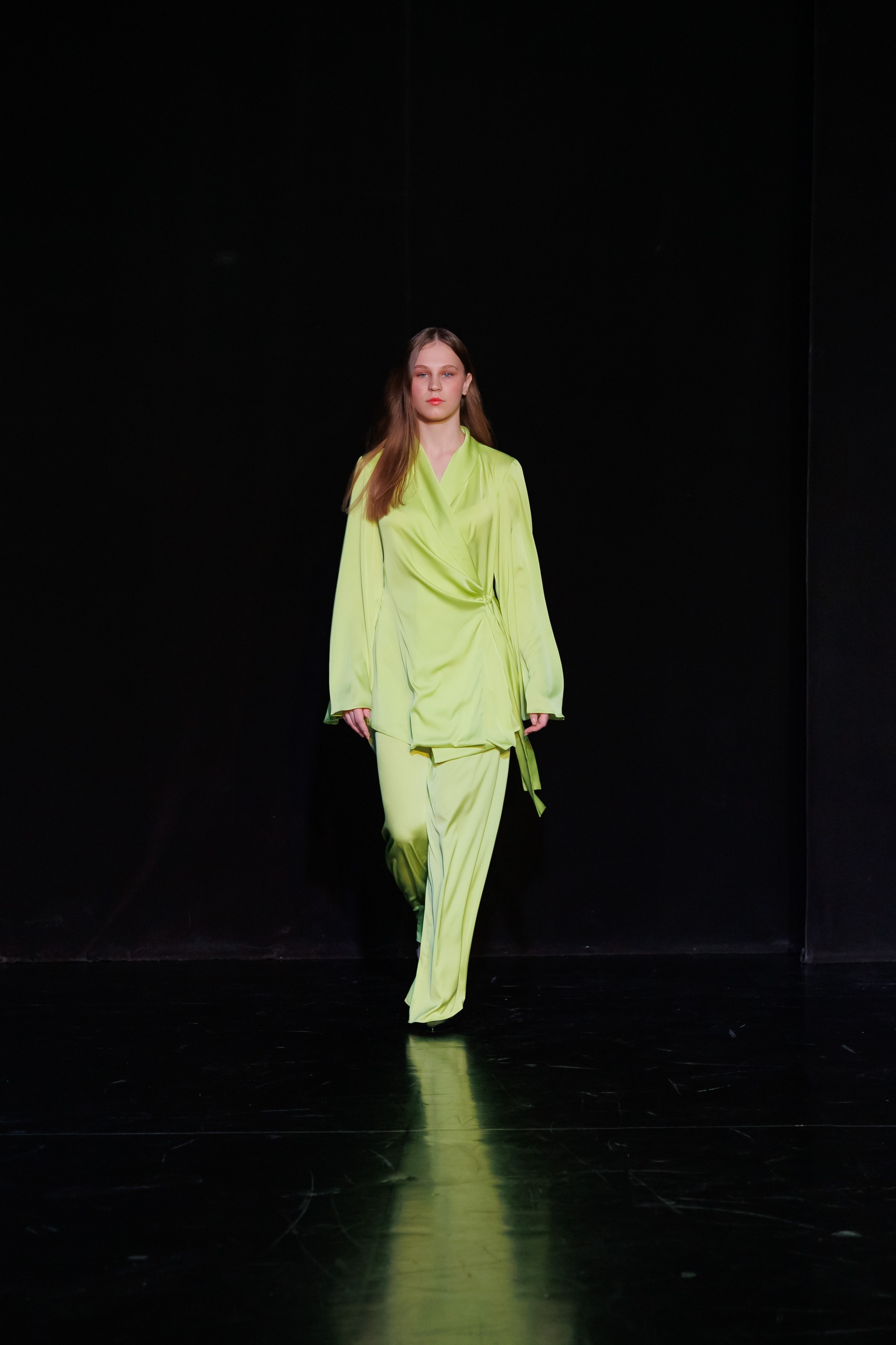 Показ коллекций Новосибирских дизайнеров для Fly Production. Фотограф Новосибирск — Наталья Гресь