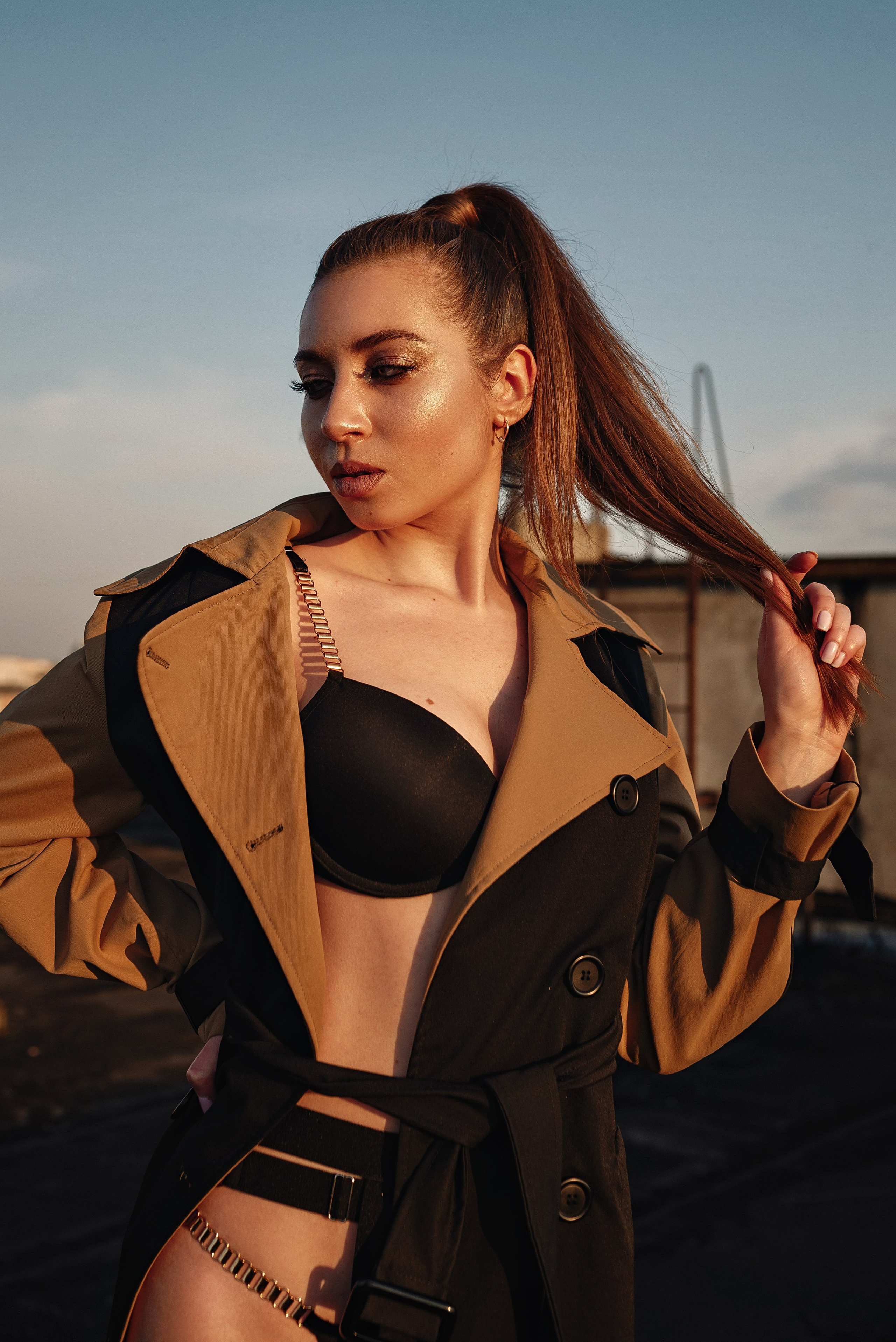 Фотосессия на закате на крыше дома. Фотограф в Витебске Сергей Томашев