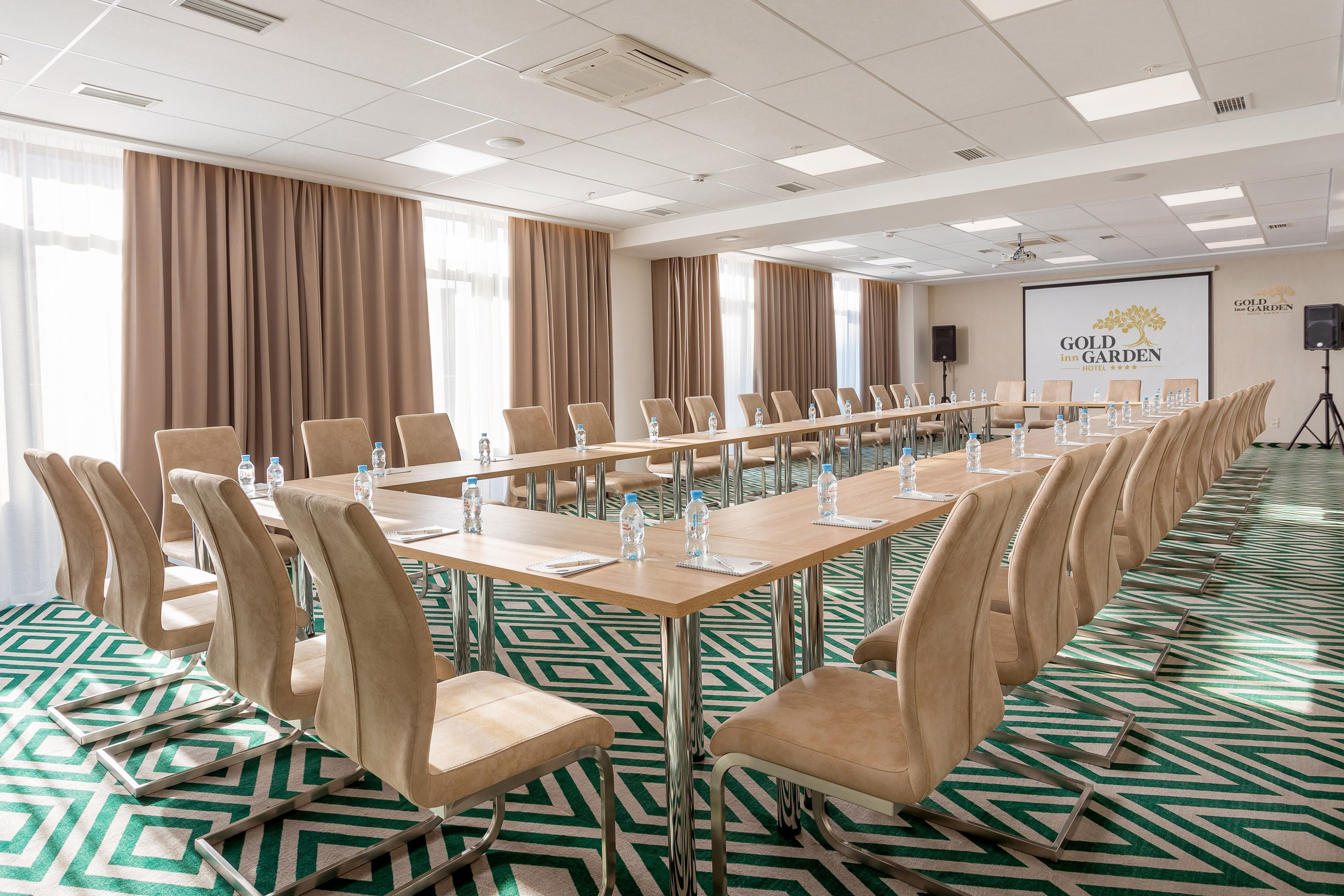 Hotels. Interior photographer Vitalii in Portland and Vancouver