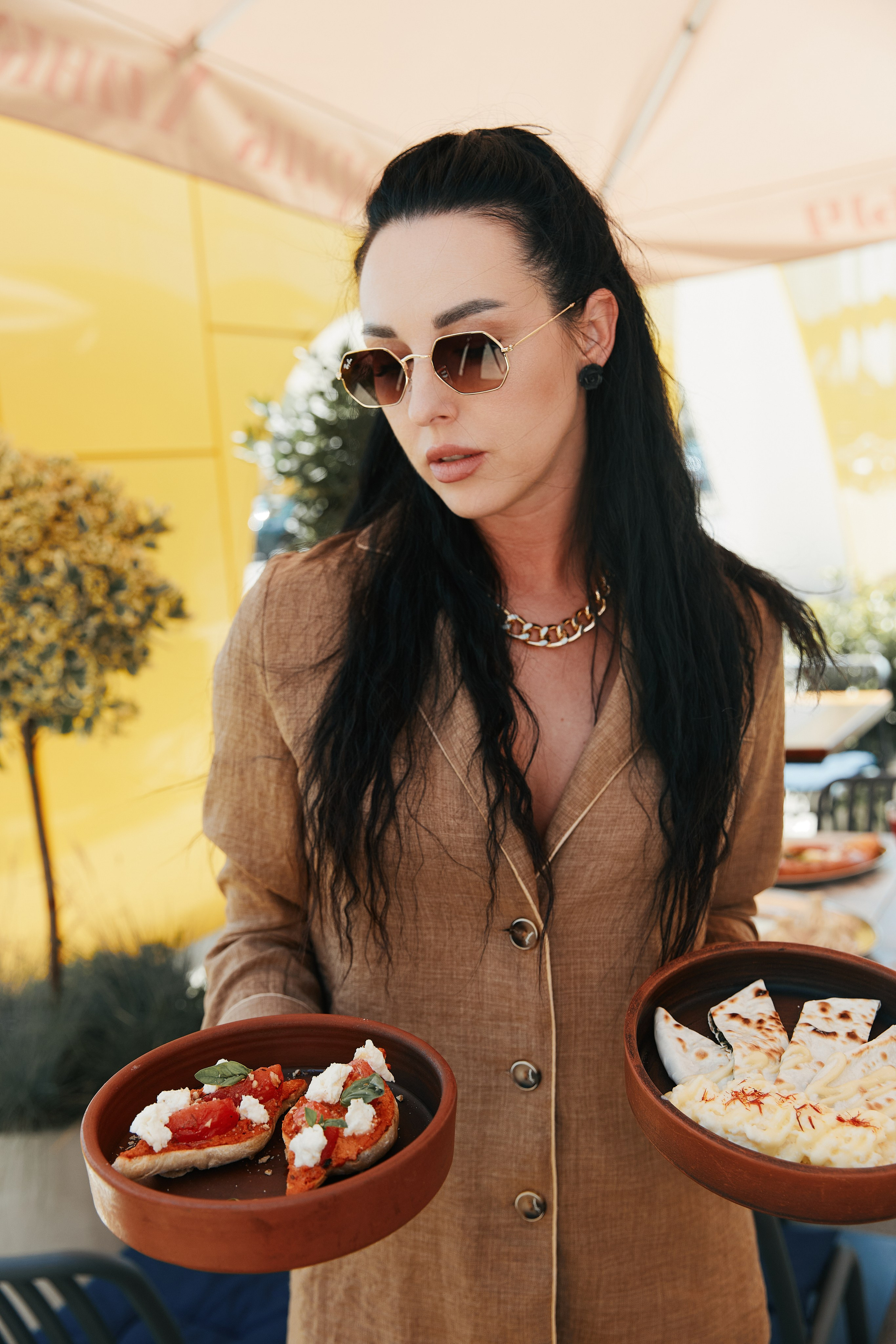 Терраса и завтраки в Старик Хинкалыч ТЦ Сыр 09.07. Свадебный репортажный фотограф краснодар максим дремов дрёмов фотосессия студия цена